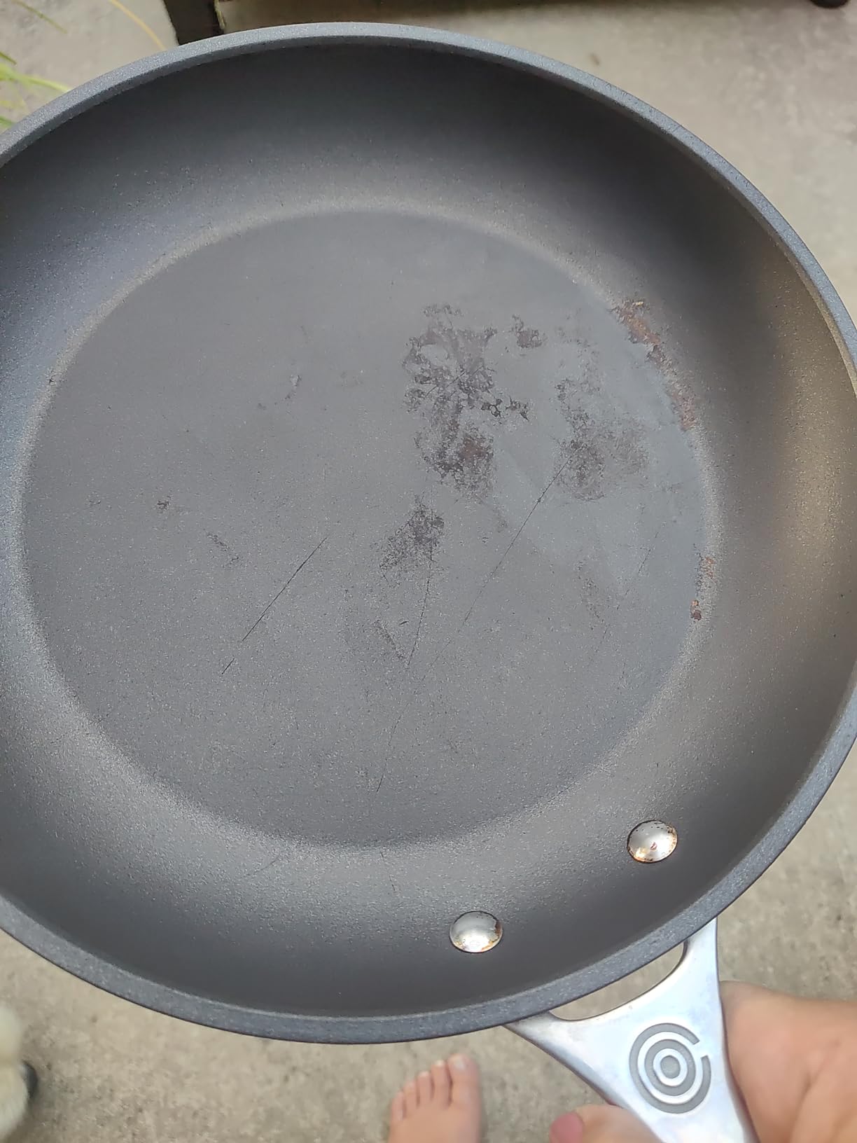 Le Creuset Toughened Non-Stick PRO Cookware Set, 10 pc. customer photo 2
