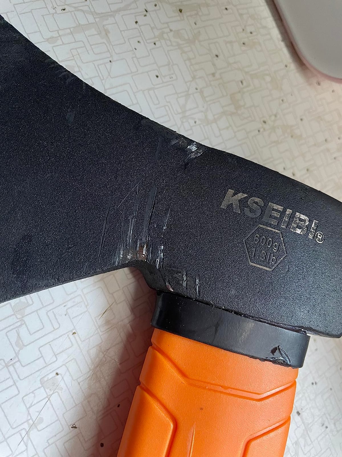 KSEIBI Wood Axe, Small Outdoor Camp Hatchet for Splitting and Kindling Wood customer photo 1