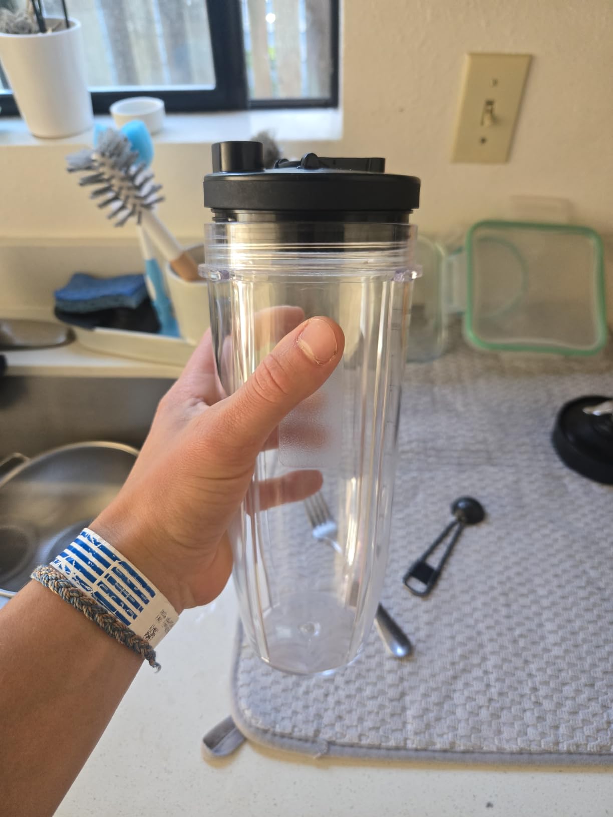 Replacement 24oz Blender Cup with Sip & Seal Lid For Nutri Ninja BL450 BL456 BL480 BL482 BL640 BL642 BL682 BN751 BN801 Foodi SS101 SS151 SS351 SS401 Ninja Blender Auto IQ Blade, 2-Pack customer photo 2