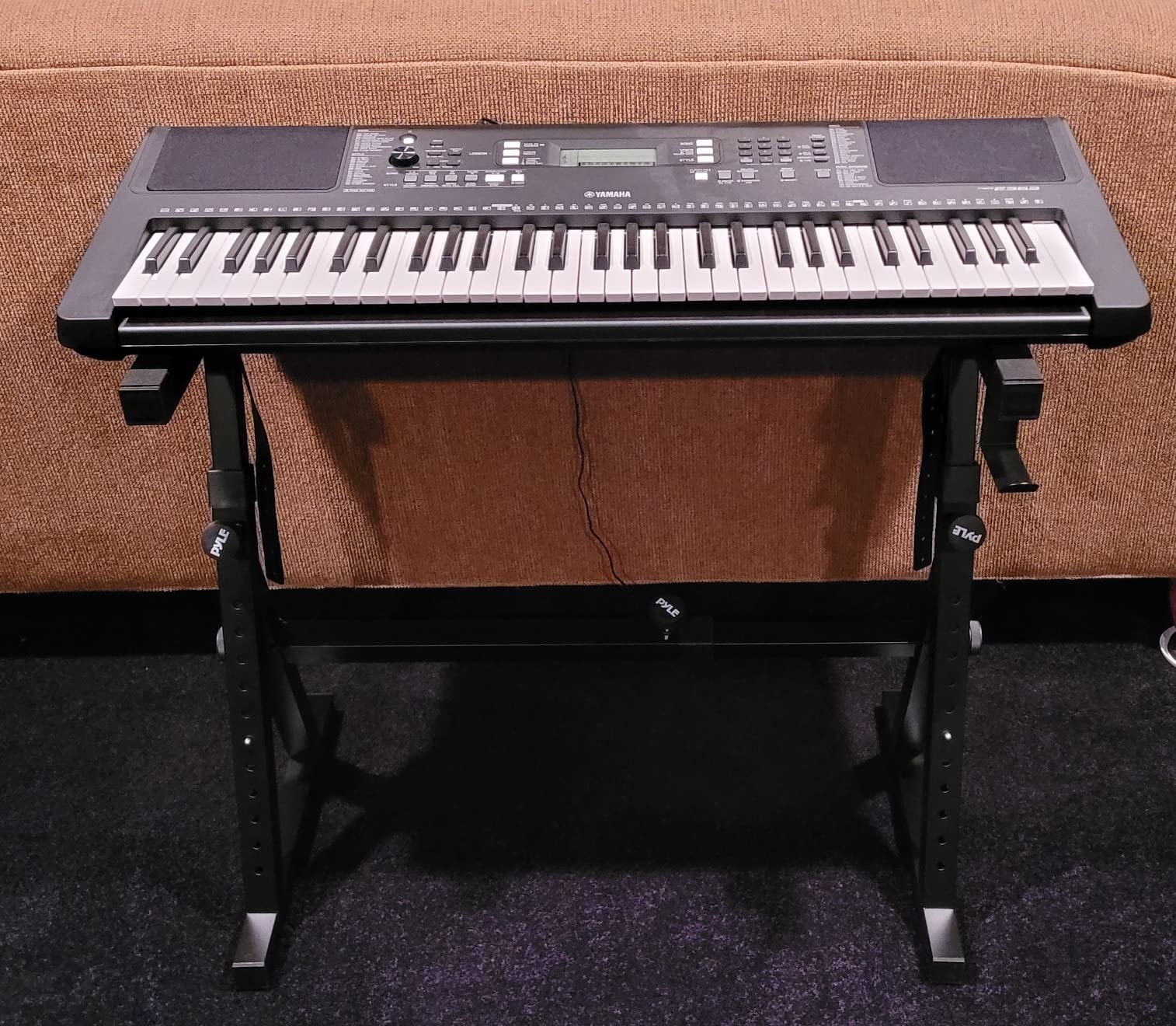 Pyle Heavy Duty Folding Keyboard Stand - Sturdy Reinforced Z Design w/ Adjustable Width & Height, Foam Padded Arms, Digital Piano Stand, Fits 54-88 Key Electric Pianos & Used for Travel & Storage customer photo 1