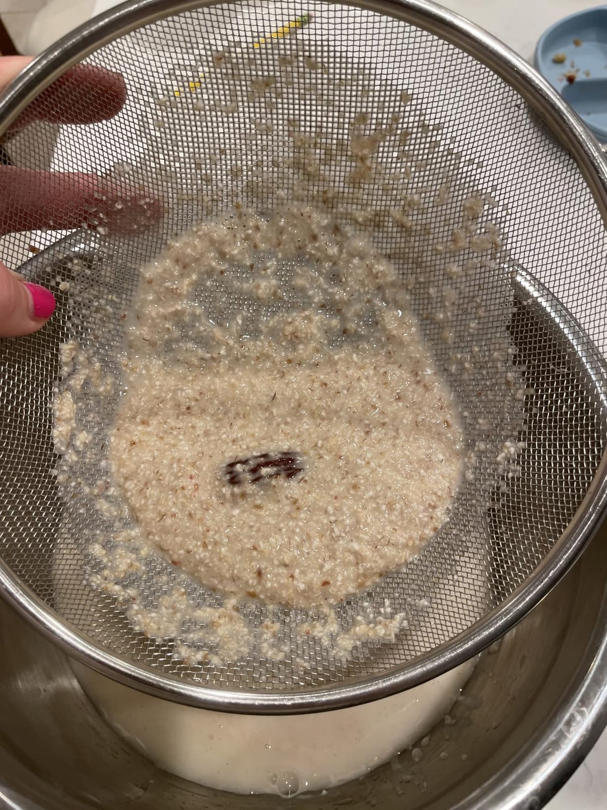 SoyaJoy G5 8in1 Milk Maker | Soy Milk, soaked or dry beans, Almond milk, quinoa milk, Nut Milk, Oat Milk, Cashew Milk | + Soups, Porridges, hot cocoa | Self-Cleaning | Raw Milk Program customer photo 1