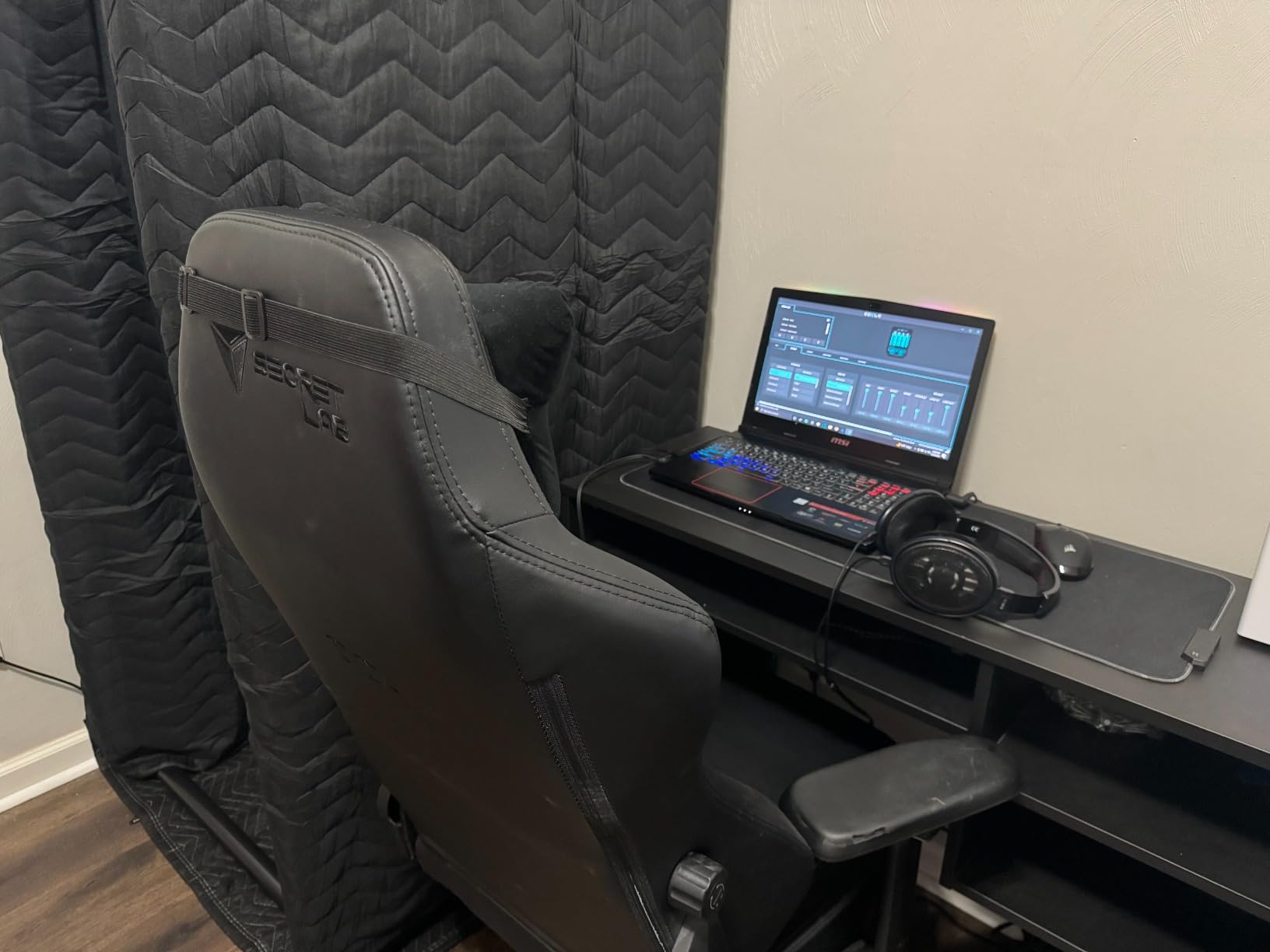 Ultimate Portable Vocal Booth for Home Recording, Reduces Echo & Reverb | Heaviest-duty Sound Absorbing Blankets, LED Light, Mic Adapter, Phone Holder & Carry Bag Included; Fits Singers Up to 6ft 8in customer photo 1