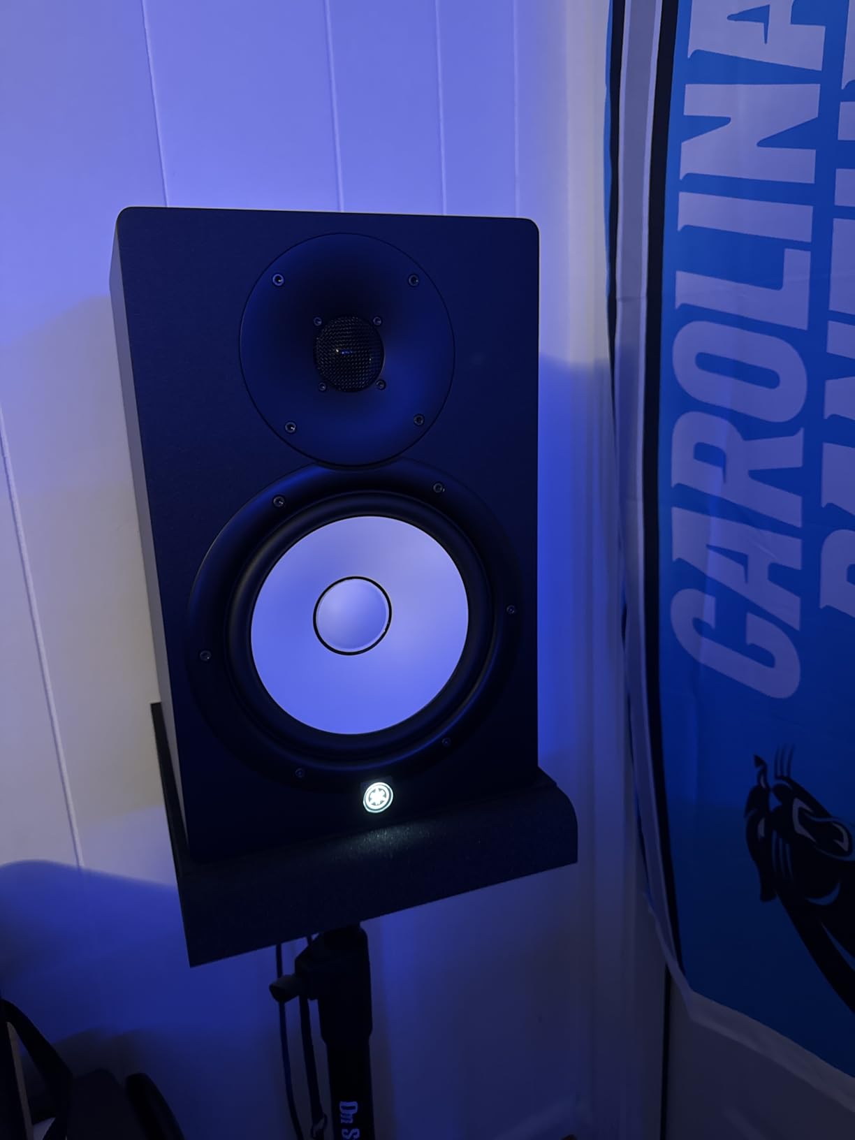 Yamaha HS8 8-Inch Powered Studio Monitor Pair - Black customer photo 1