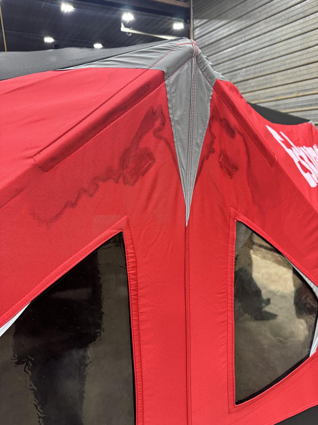 Eskimo Outbreak Portable Pop-Up Ice Fishing Shelter, Stormshield Insulated Fabric, No Trip Door, Durable Hub Design, Deluxe Tie Downs customer photo 1