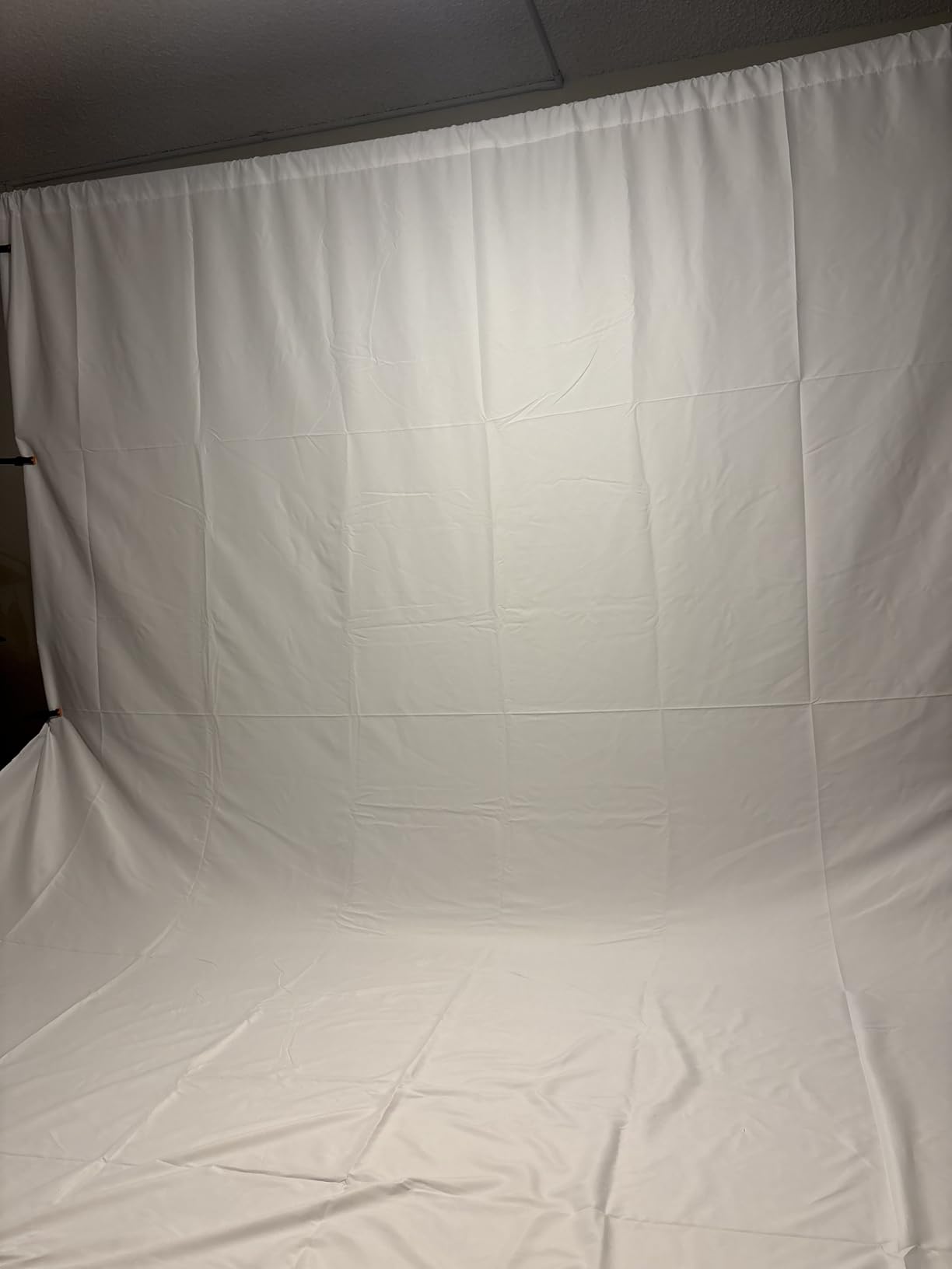 HEMMOTOP Photo Backdrop Curtains, 5x7 ft White Backdrop for Photoshoot, White Photography Seamless Backdrops Background for Easter, Birthday Party, Halloween, Photo, Projector Screen customer photo 2