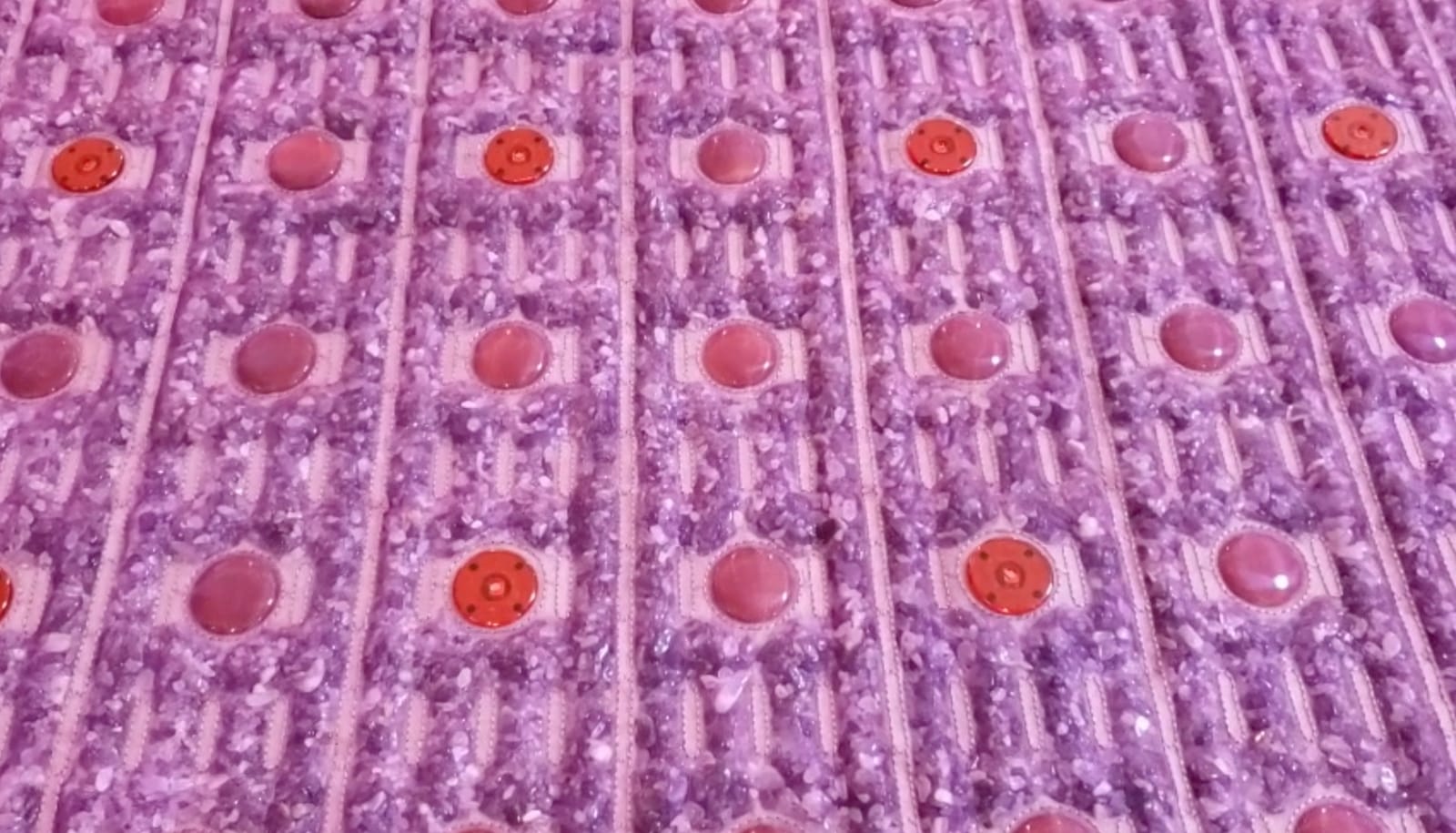 MediCrystal Far Infrared Amethyst Mat - Natural Agates + Photon Red Lights - Pro 72