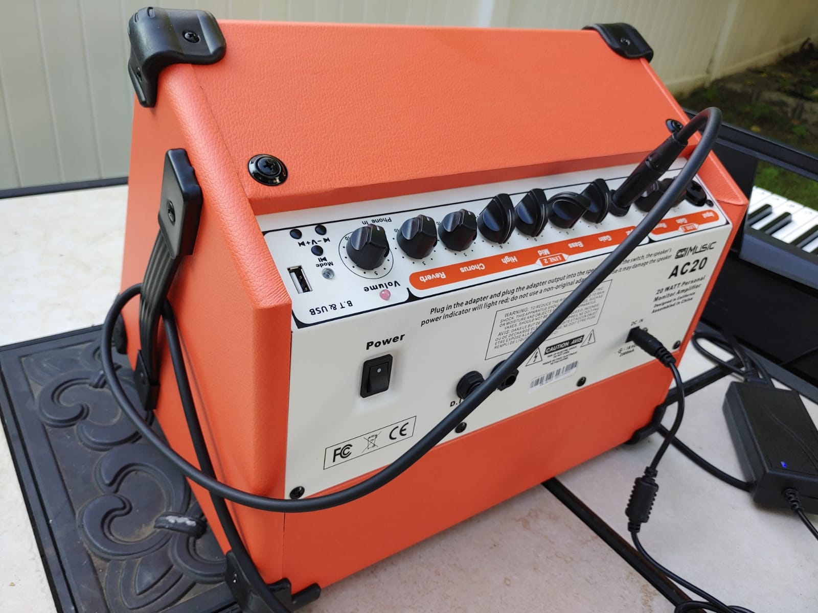 Acoustic Guitar Amplifier, 20 Watt Bluetooth Amp for Guitar Acoustic with Reverb Chorus Effect, 3 Band EQ (Including Microphone and Audio Cable) customer photo 2