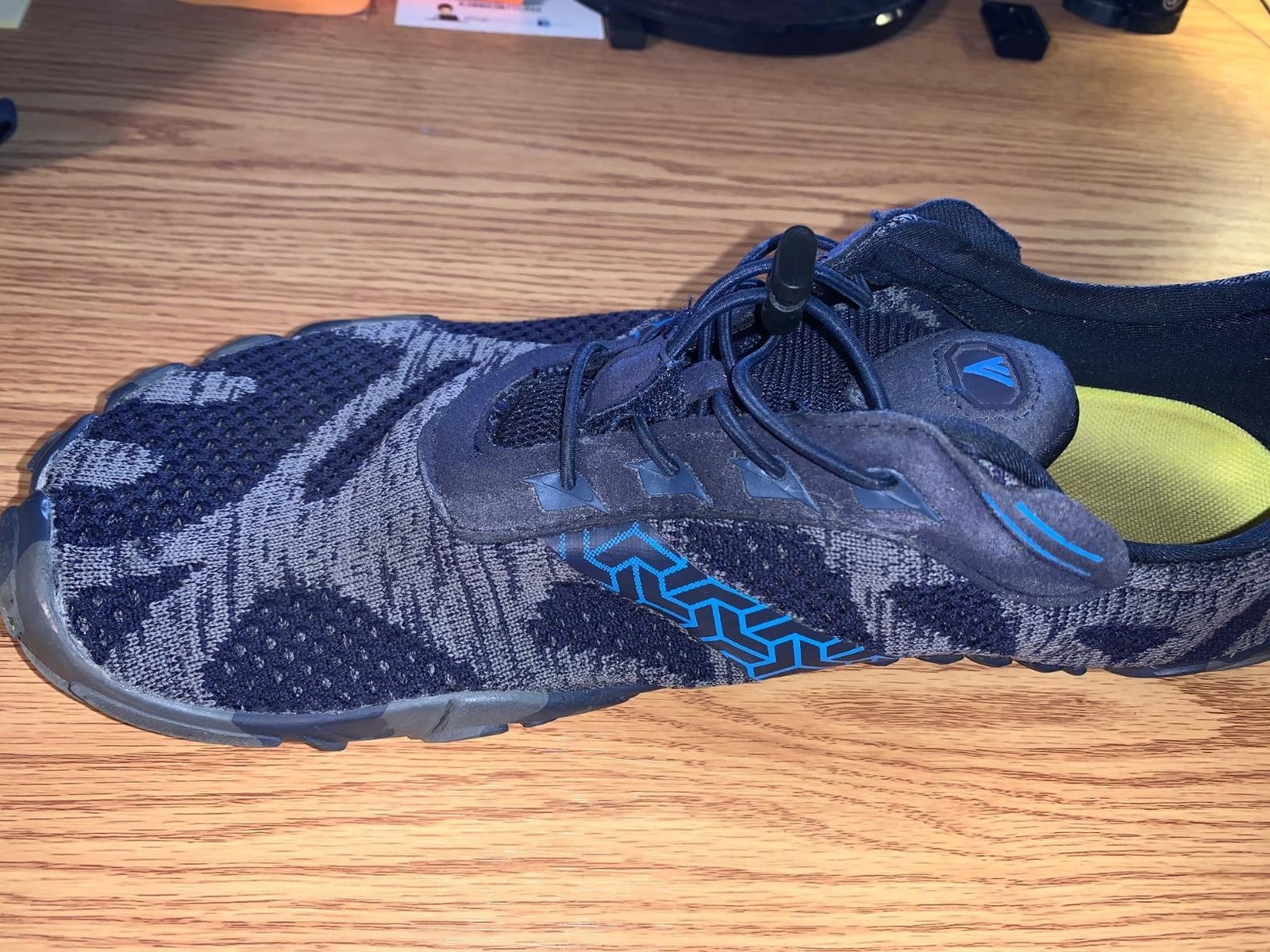 WHITIN Men's Minimalist Trail Running Shoes for Optimal Barefoot Feel W20 customer photo 1