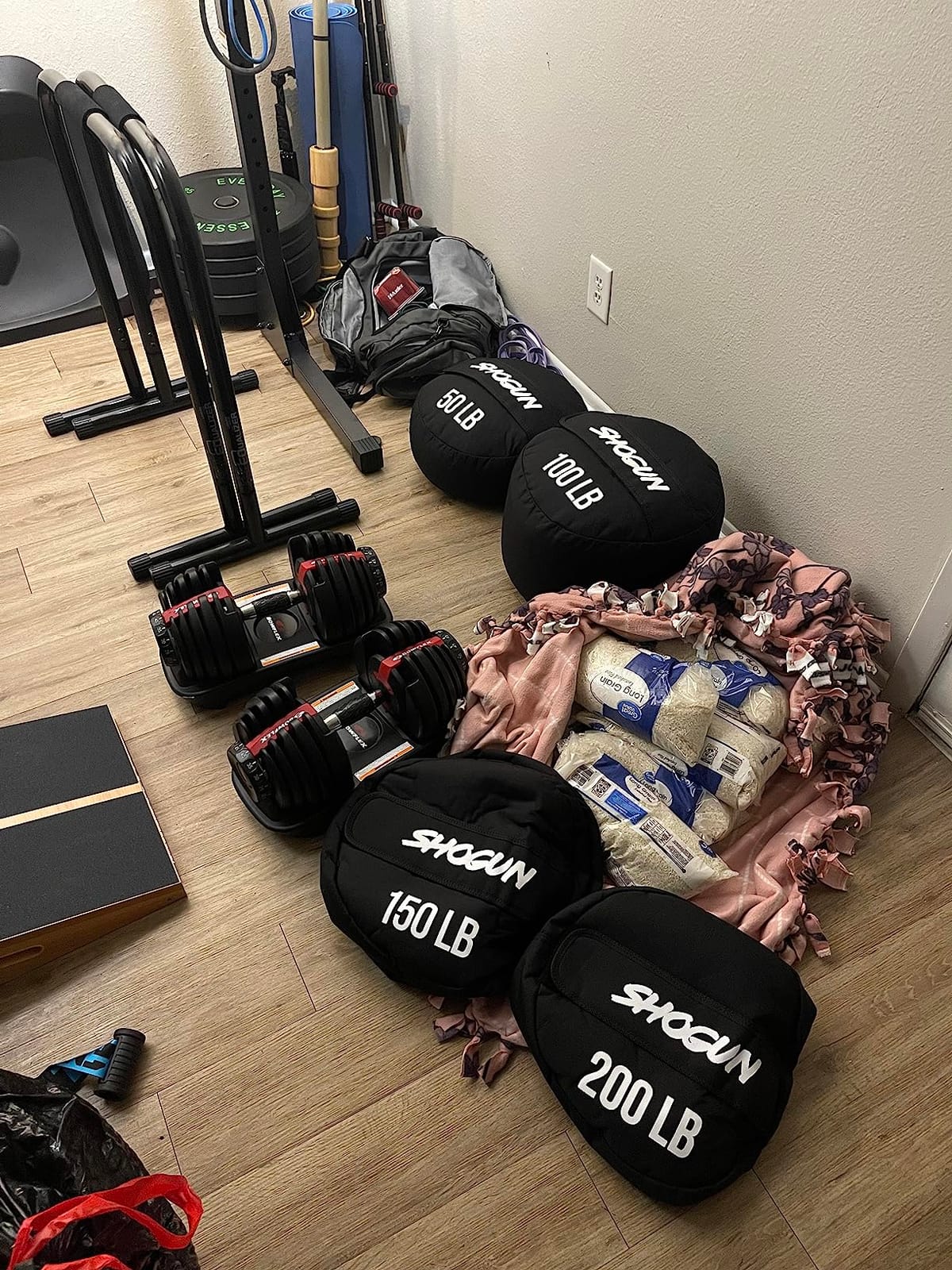 Shogun Sandbags for Working Out - Heavy Duty Workout Sandbag for Weight Training, Cross Training, Strongman, Fitness & Military Use - Adjustable Exercise Sand Bags for Full Body Training customer photo 1