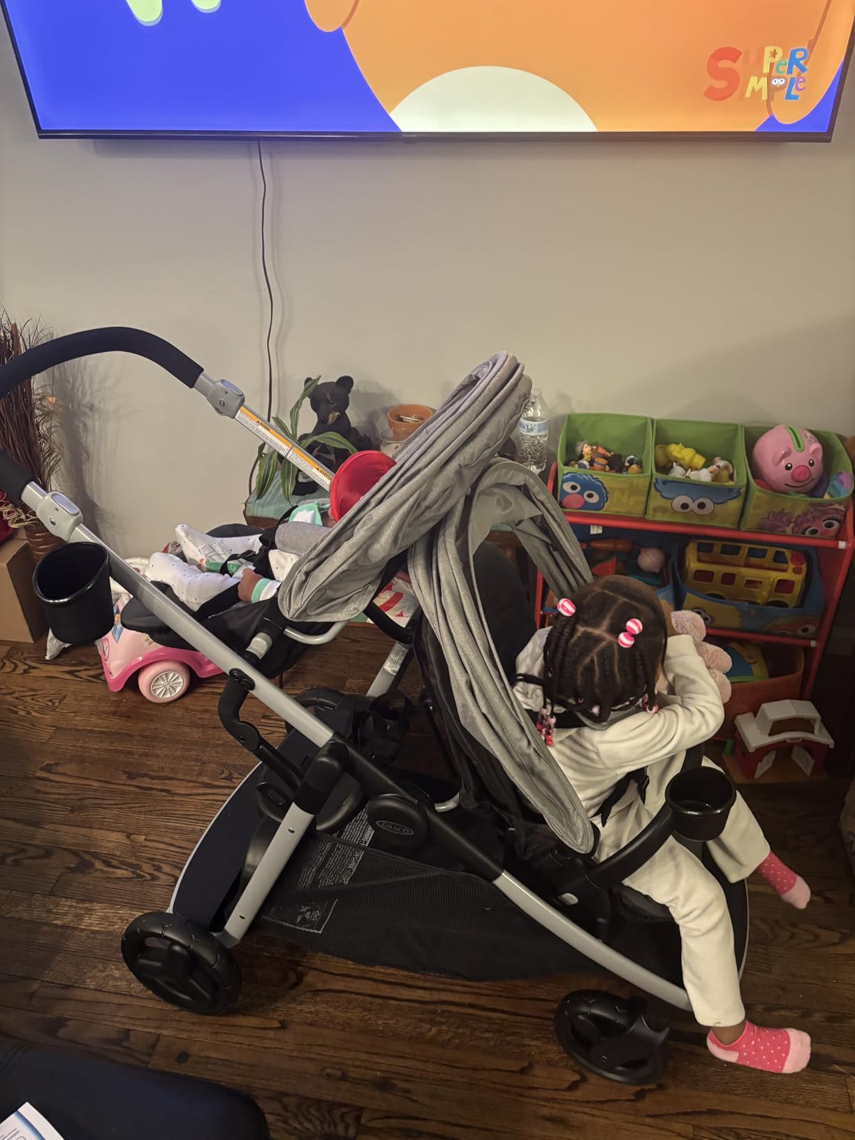 Graco Ready2Grow 2.0 Double Stroller, Twin Baby Stroller Features Bench Seat and Standing Platform Options, Compact Fold Perfect for Baby Travel, Rafa customer photo 1