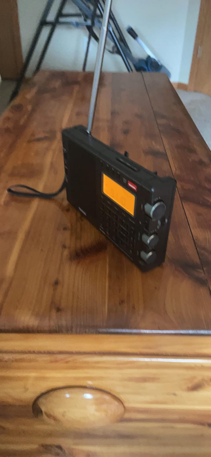 Tecsun PL990 Digital Worldband AM/FM Shortwave Longwave Radio with Single Side Band Reception & MP3 Player, Matte Black customer photo 1