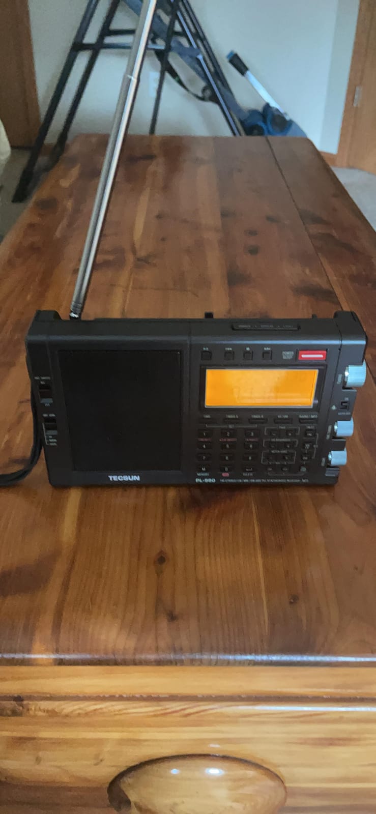 Tecsun PL990 Digital Worldband AM/FM Shortwave Longwave Radio with Single Side Band Reception & MP3 Player, Matte Black customer photo 2