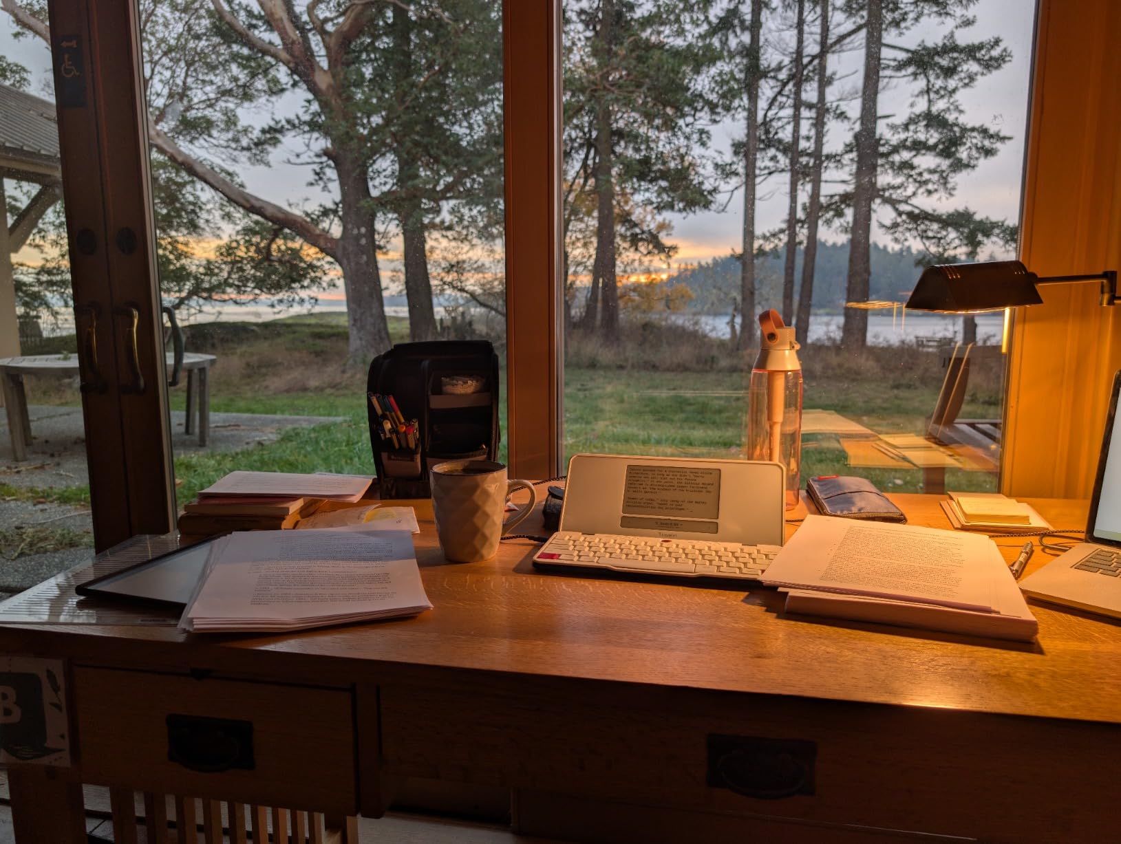 Freewrite Traveler | Lightweight and Portable Typewriter with E Ink Digital Screen for Distraction-Free Drafting | Word Processor with Wifi Cloud Sync and Long Battery Life for Writers on the Move customer photo 1