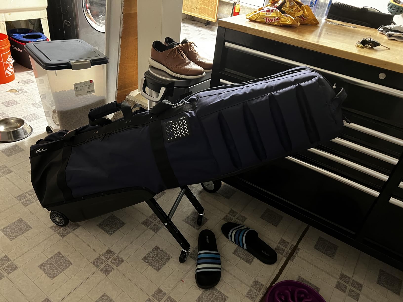 Sun Mountain ClubGlider Meridian Golf Travel Bag, 4-Wheel Rolling Retractable-Leg System customer photo 1