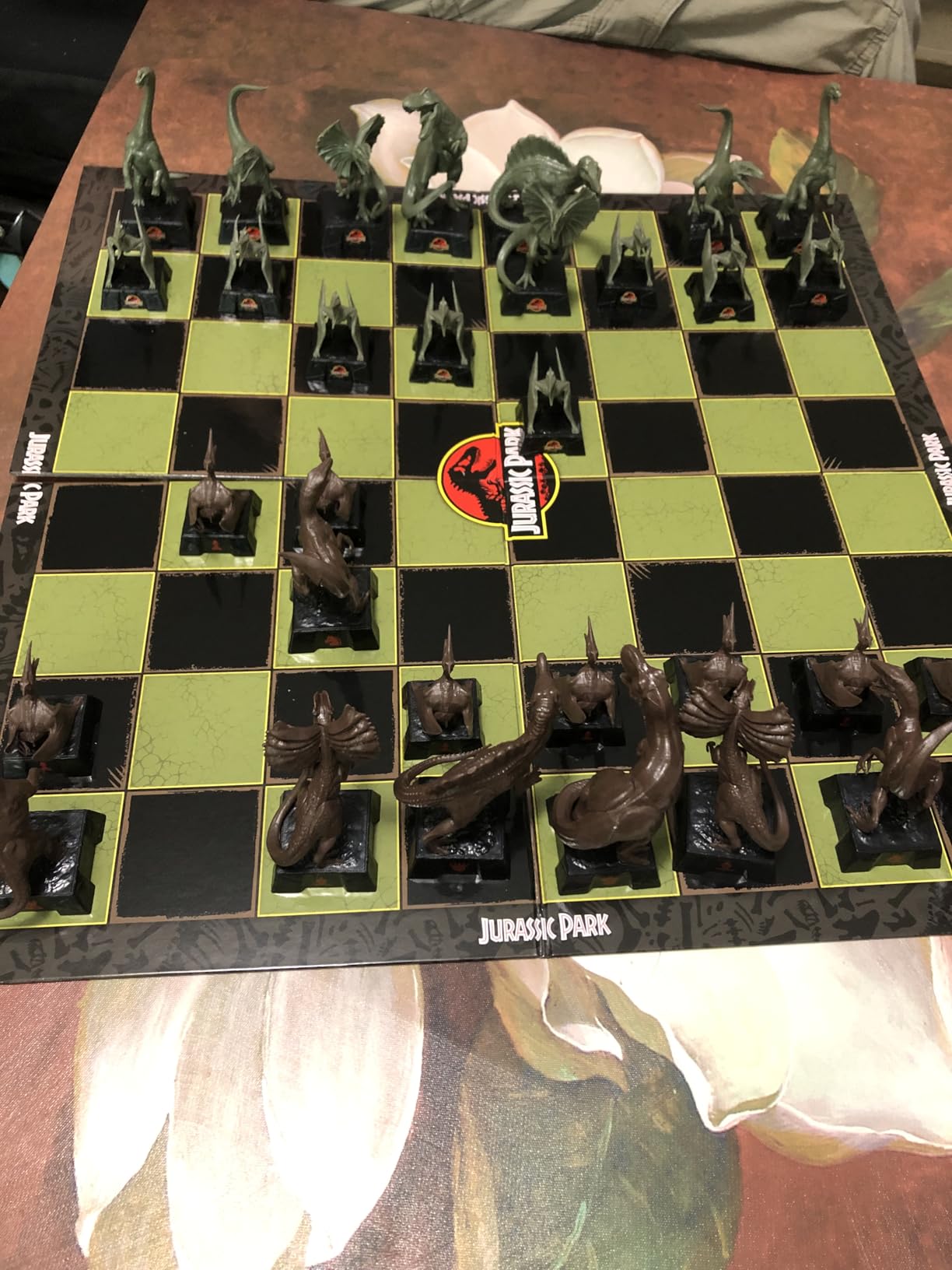 The Noble Collection Jurassic Park Chess Set customer photo 2