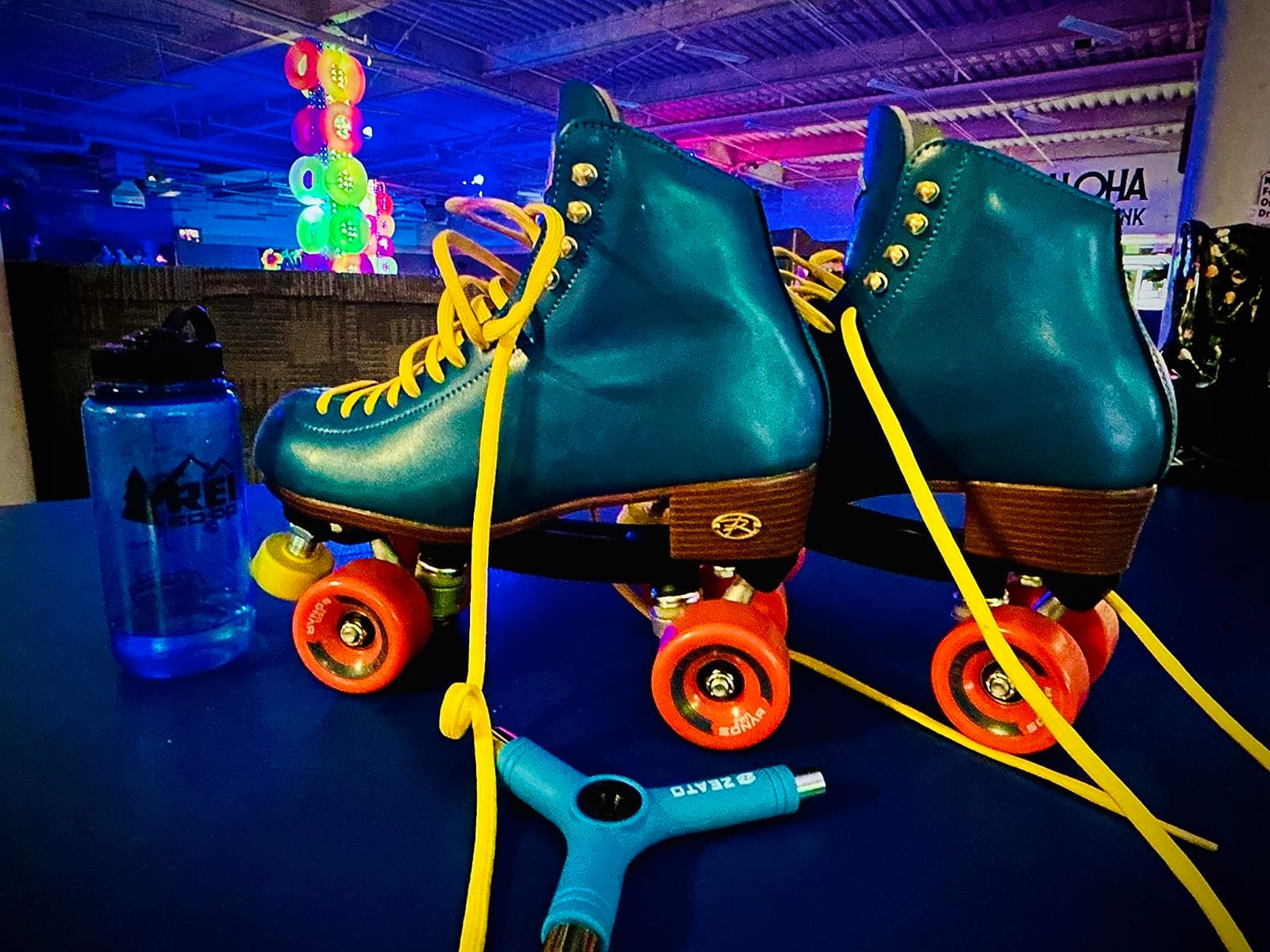 Riedell Crew Roller Skates for Women and Men | Colorful Outdoor Roller Skates, Moisture-Wicking Lining, High-Top Precision Fit, Hybrid Indoor/outdoor customer photo 2