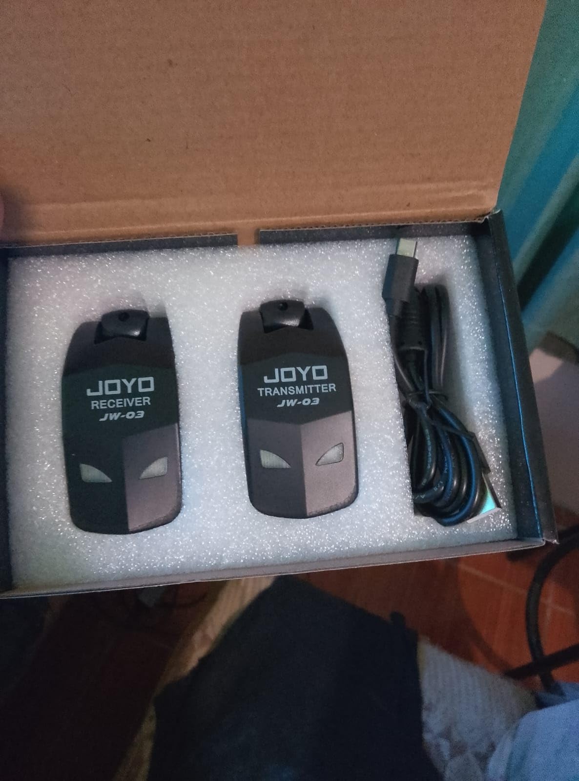 JOYO 2.4GHz Wireless Guitar System Rechargeable Transmitter and Receiver 4 Selectable Channels, 5ms Low Latency, 65ft Range, Up to 8 Hour Battery for Electric Guitar, Bass & Acoustic (JW-03) customer photo 1