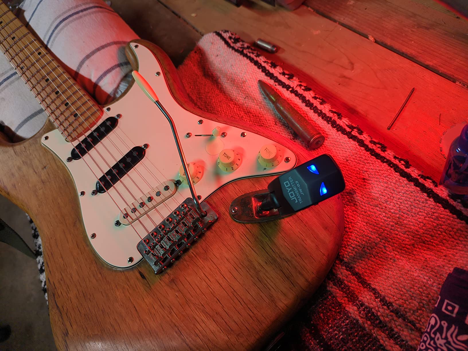 JOYO 2.4GHz Wireless Guitar System Rechargeable Transmitter and Receiver 4 Selectable Channels, 5ms Low Latency, 65ft Range, Up to 8 Hour Battery for Electric Guitar, Bass & Acoustic (JW-03) customer photo 2