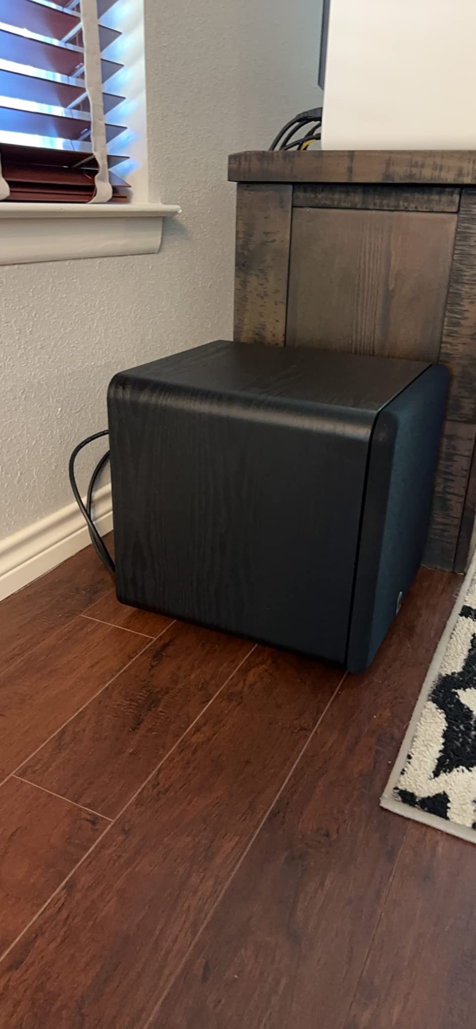 SVS SB-1000 Pro Subwoofer (Black Ash) | 12-in Driver, 325 Watt RMS, Sealed Cabinet customer photo 2
