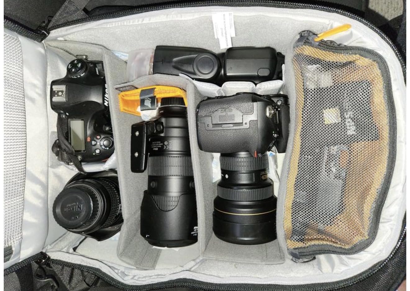 Lowepro Flipside BP 400 AW III Mirrorless and DSLR Camera Backpack - Black - with Rear Access - with Side Access - with Adjustable Dividers customer photo 1