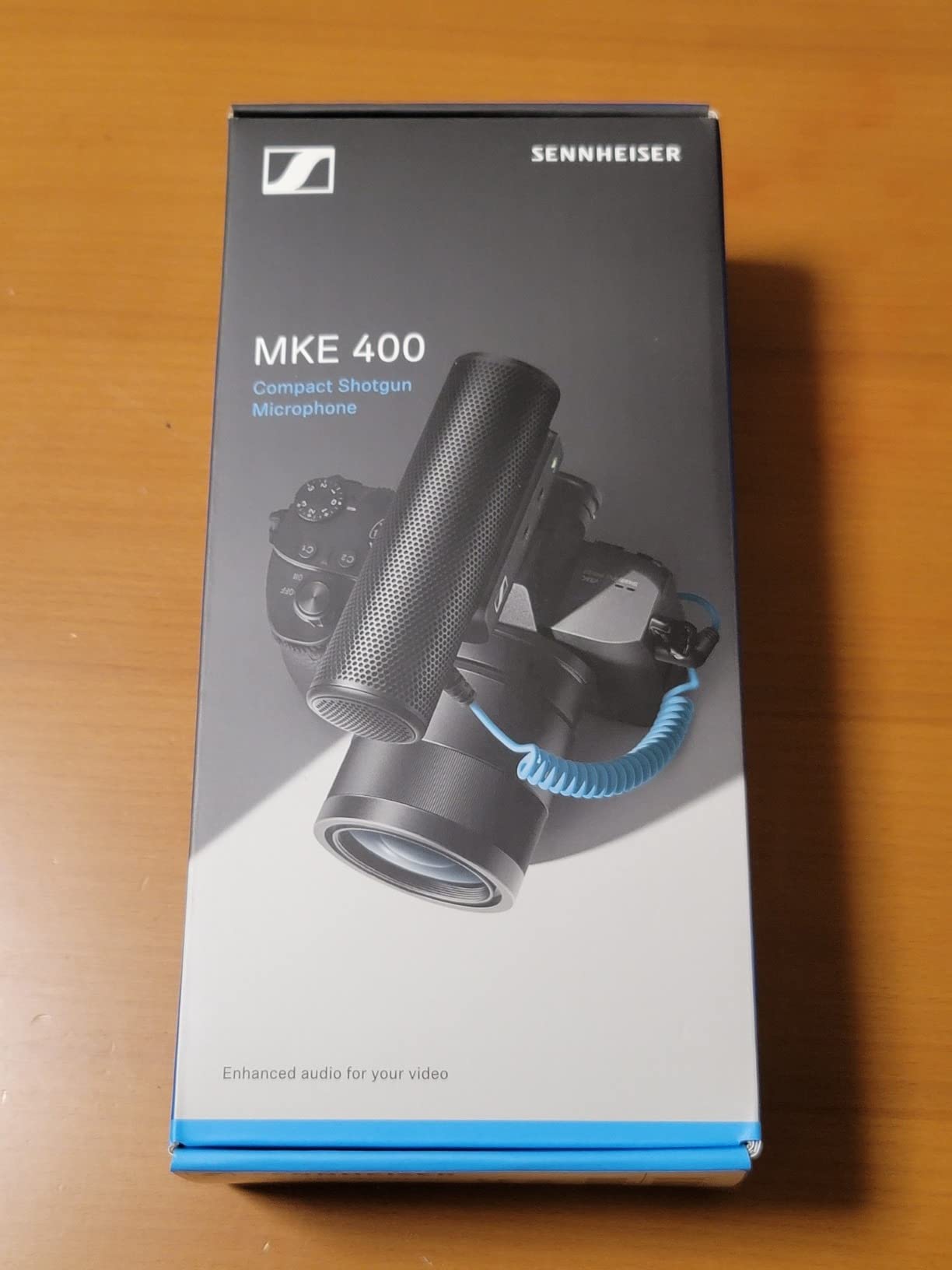 SENNHEISER Professional MKE 400 Directional On-Camera Shotgun Microphone with 3.5mm TRS and TRRS Connectors for DSLR, Mirrorless and Mobile customer photo 2