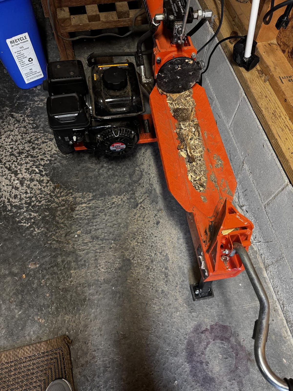 SuperHandy Log Splitter Portable 20 Ton Rapid Auto Return Ram System Bucher Gear Pump 7HP Engine Horizontal Full Beam Steel Wedge Firewood Splitting customer photo 1