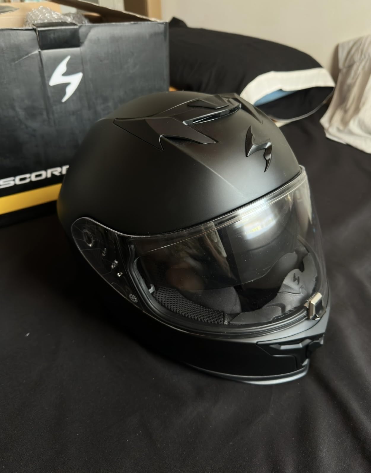 ScorpionEXO T520 Full Face Touring Motorcycle Helmet with Bluetooth Ready Speaker Pockets DOT ECE Approved Solid (Matte Black - Large) customer photo 2