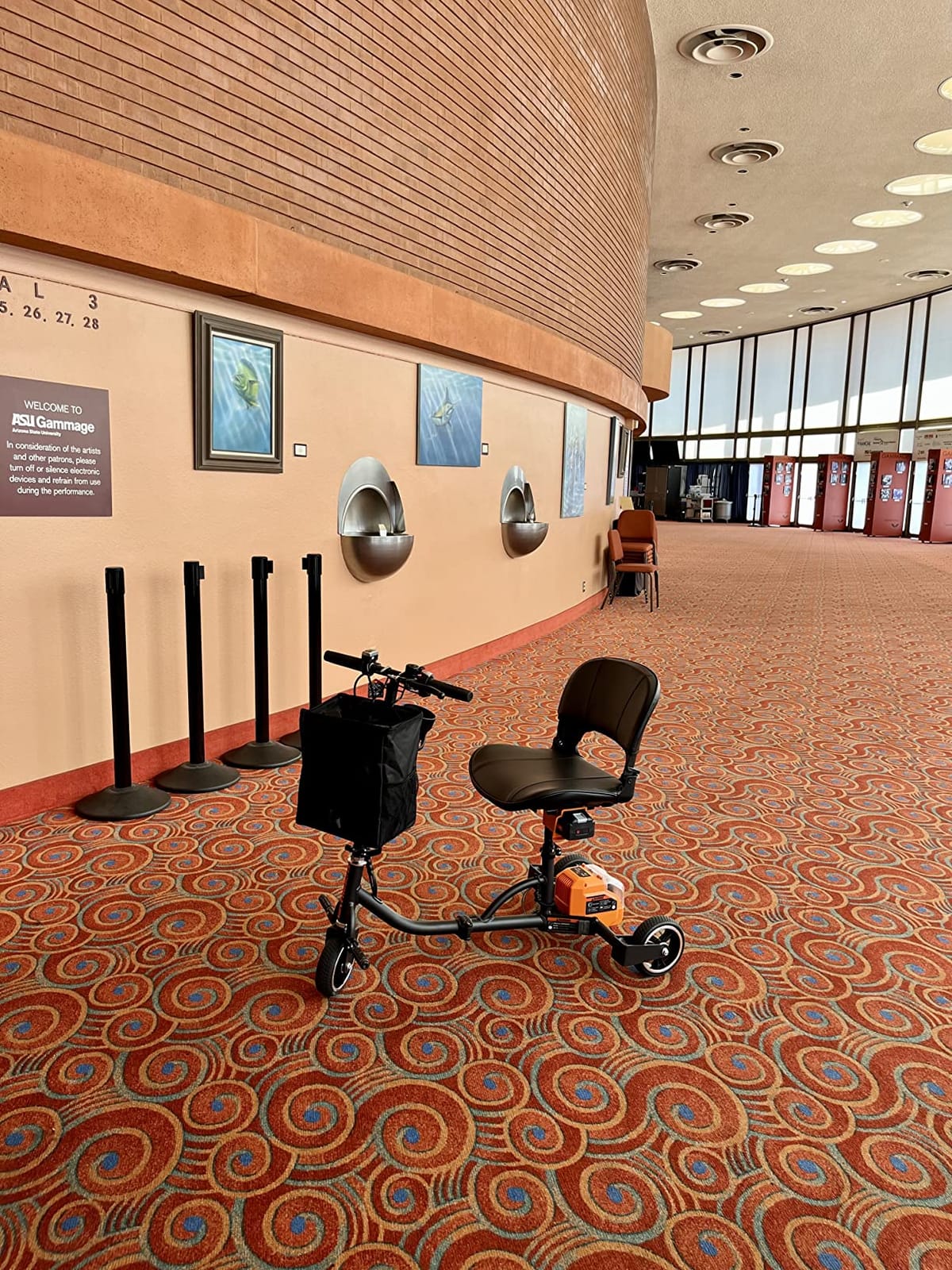 SuperHandy Passport Mobility Scooter for Adults- Foldable, 3 Wheel, Airline Travel Friendly - 13 Mile Range, Includes 2 Removable 44.4V Lithium-ion Batteries & Charger (275 Lbs) customer photo 1