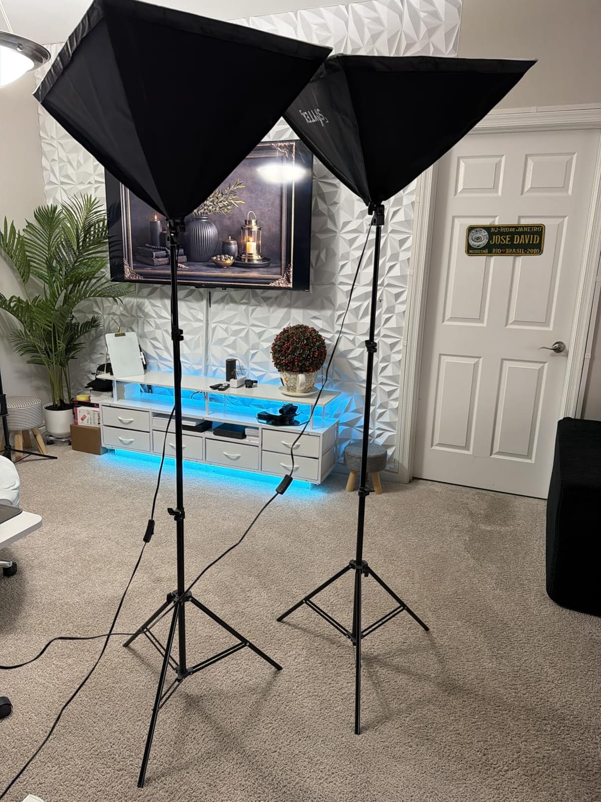 Softbox Lighting Kit 2Pack 20x28in Soft Box | 85W 2700-6400K E27 LED Bulb Continuous Photography Lighting, Photo Studio Lights Equipment for Camera Shooting, Video Recording customer photo 2