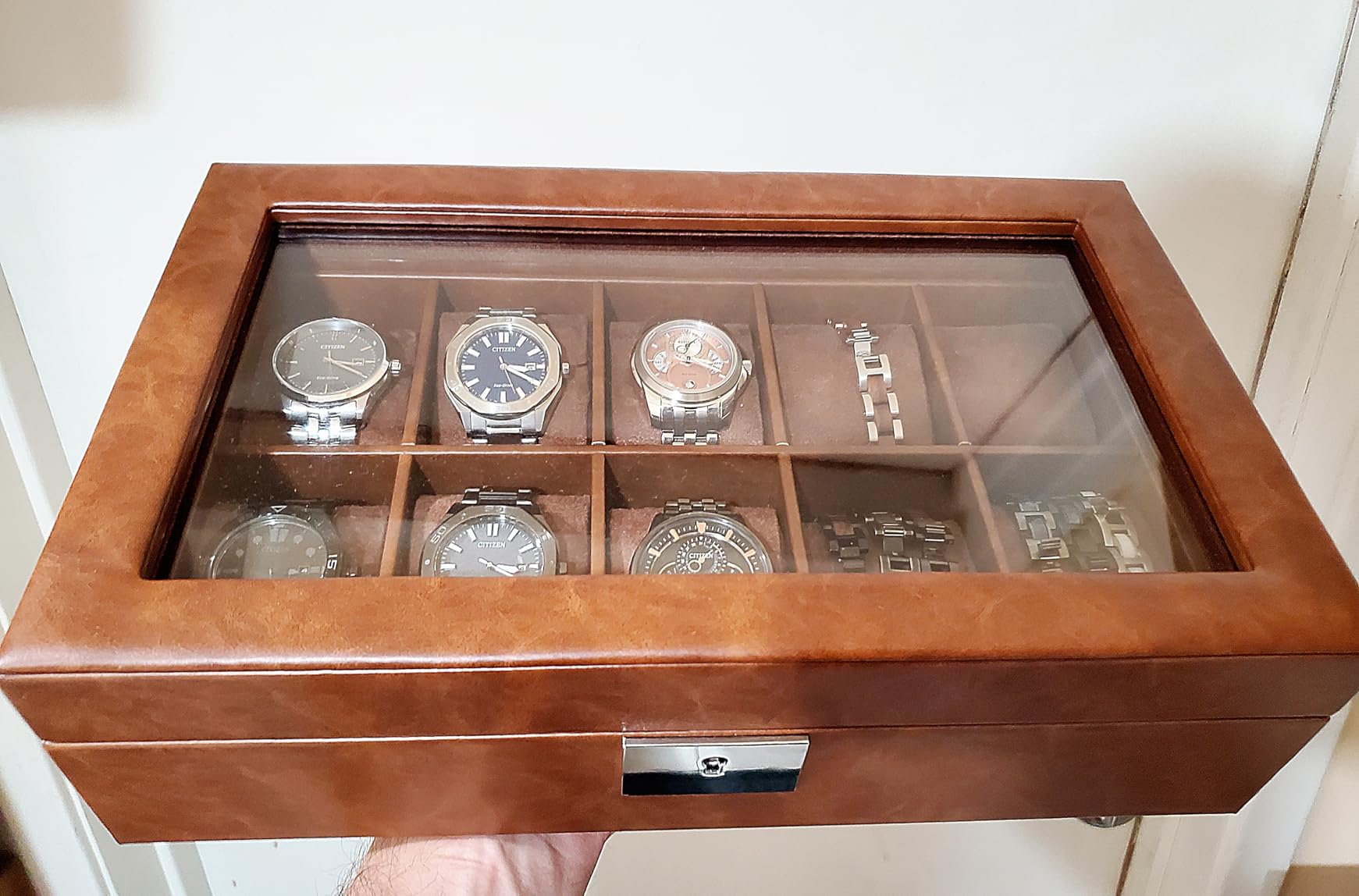 ROTHWELL 10 Slot Leather Watch Box - Luxury Case Display Jewelry Organizer, Locking Watch Display Case Holder with Large Glass Top, Tan/Brown customer photo 1