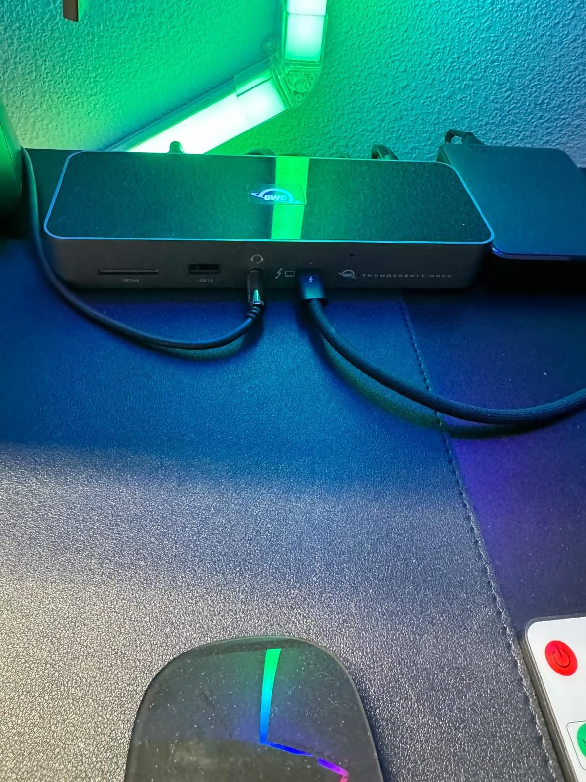 OWC 11-Port Thunderbolt Dock for Mac/PC with 96W PD and 3X Thunderbolt 4 | Thunderbolt 4 dock, 40Gb/s, 96W charging, 3x Thunderbolt 4, 3x USB A 10Gb/s, USB 2.0, 1GbE, SD UHS-II, 3.5mm audio customer photo 2
