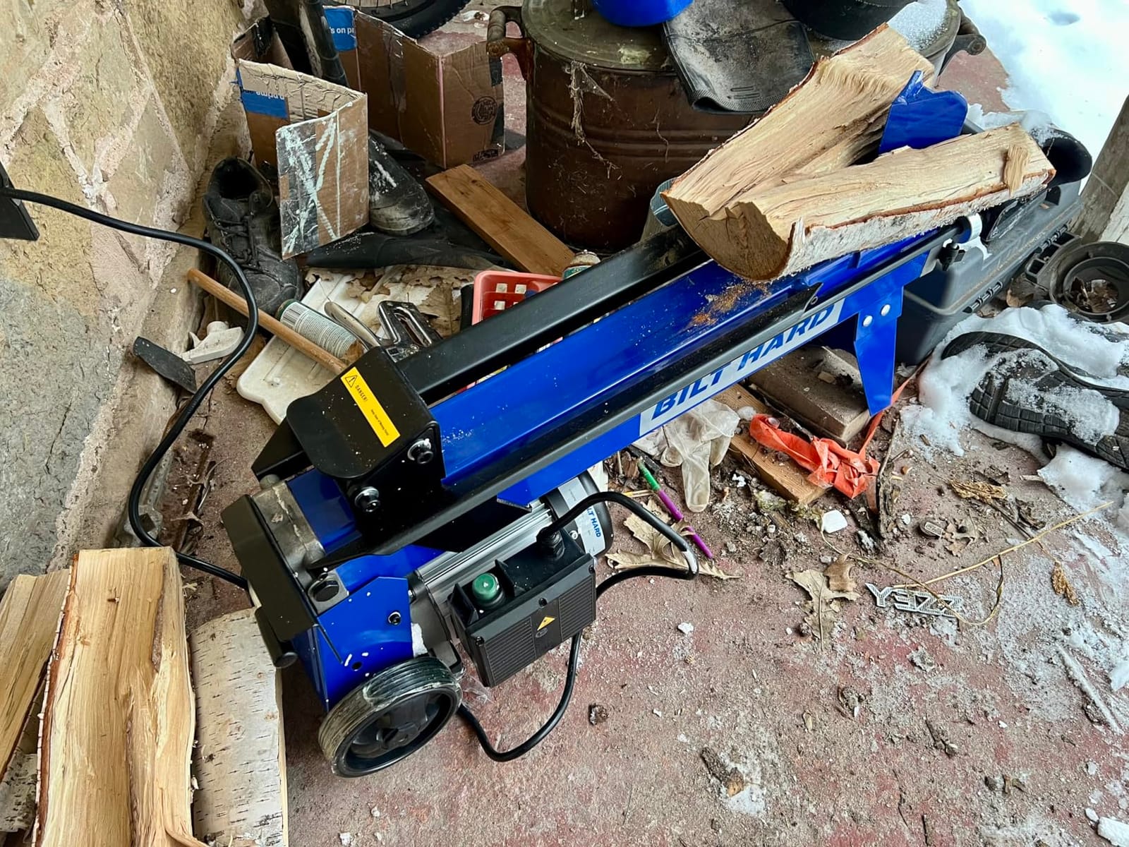 BILT HARD Log Splitter 6.5 Ton, Wood Splitter Electric Powered 15Amp, with Hydraulic Ram, Electric Firewood Splitting Machine, Horizontal customer photo 2