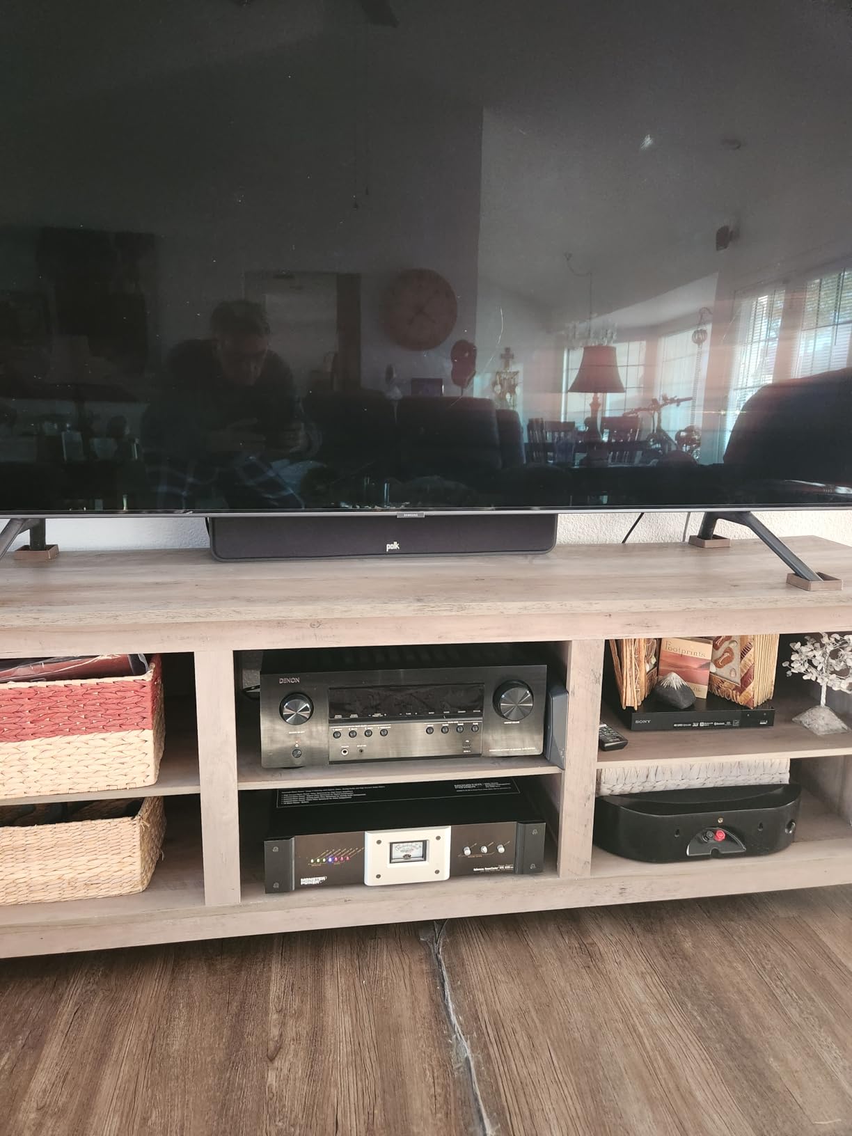 Polk Audio Signature Elite ES35 Slim Center Channel Speaker, Stunning Black customer photo 2