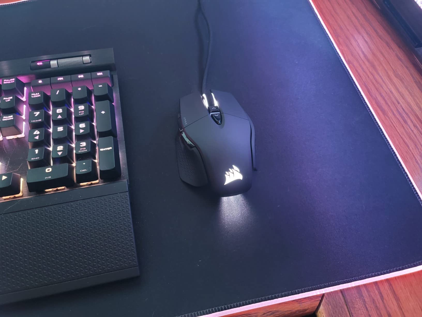 Corsair M65 RGB Ultra Wired Adjustable Weight FPS PC Gaming Mouse - Black | 26,000 DPI, 8 Buttons, 8000Hz Hyper-Polling, Optical Switches, Reposition Gyro Control, iCUE Compatible customer photo 2