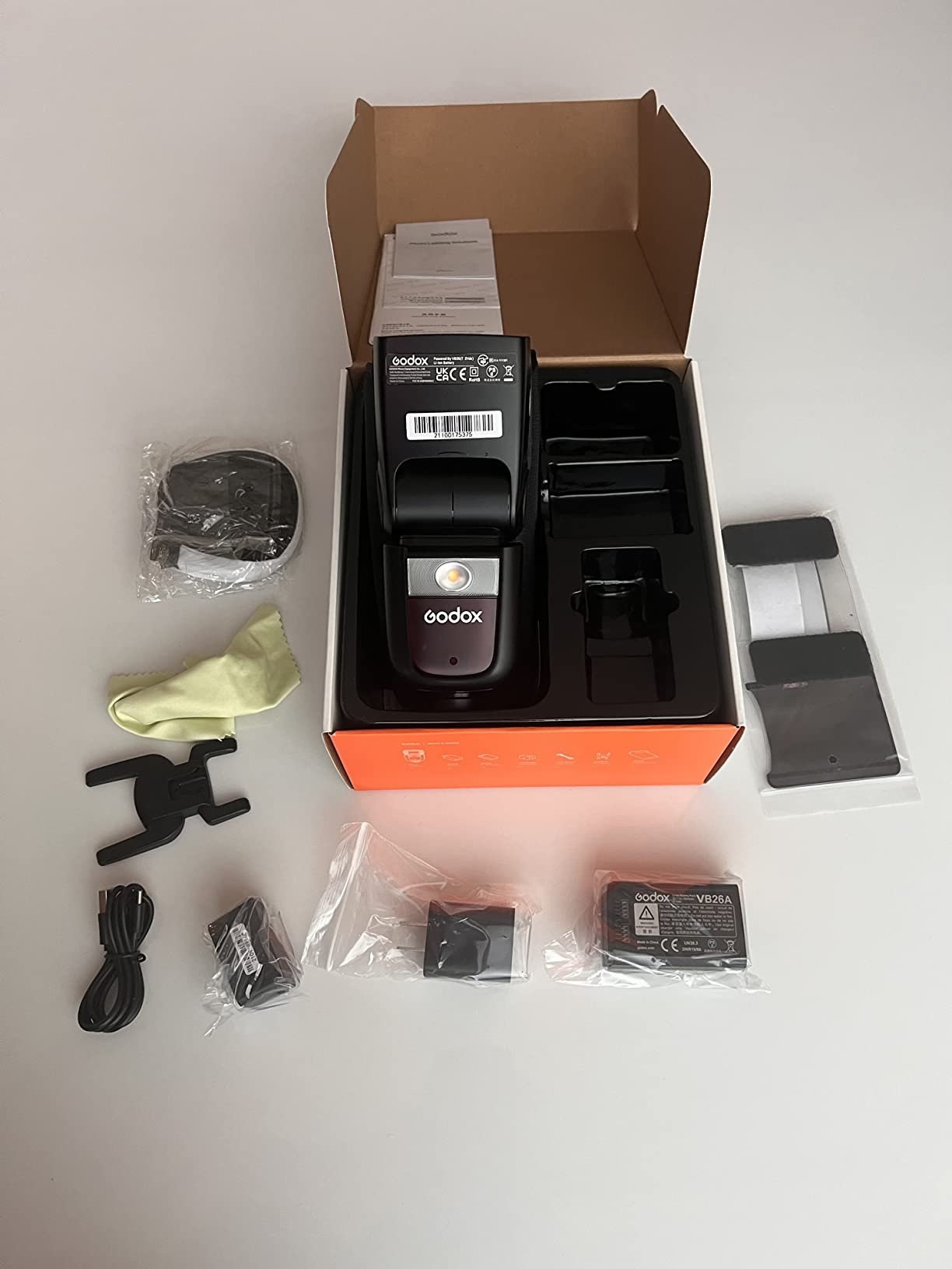 Godox V860III-C Camera Flash for Canon Camera Flash Speedlite Speedlight | 2.4G TTL HSS 1/8000s, 480 Full-Power Flashes, 0.01-1.5s Recycle Time customer photo 2