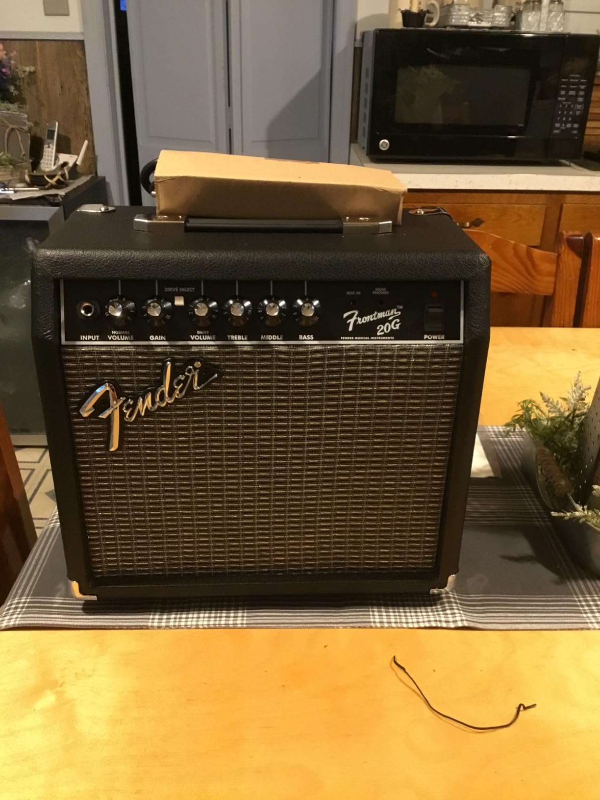 Fender Frontman 20G Electric Guitar Amplifier, 20-Watt Practice Amp with 8