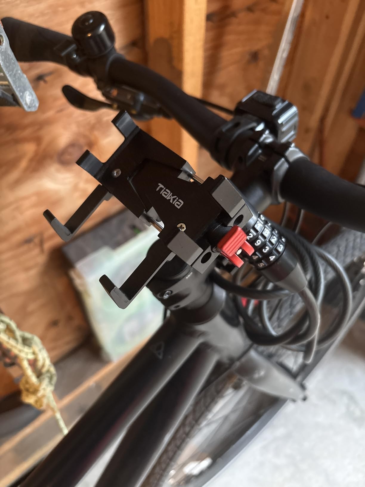 Tiakia Bike Phone Mount Holder, 360° Rotation for 4.5-7 Inch Handlebar | Aluminum Alloy Motorcycle Phone Mount, Phone Holder for Bike Handlebar Diameter of 22.2-35mm, Universal Bicycle Mount customer photo 2