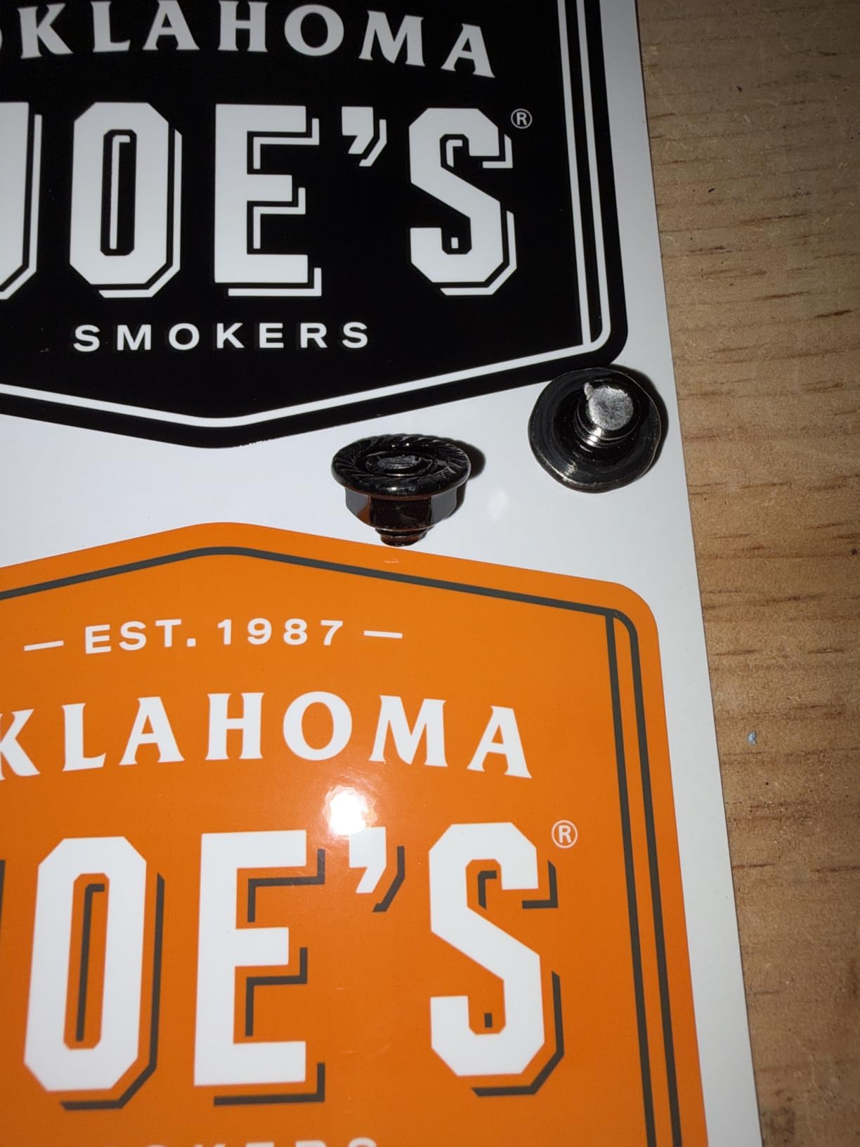Oklahoma Joe's Blackjack 21.5 in. Heavy-Duty Kettle Charcoal Grill customer photo 1