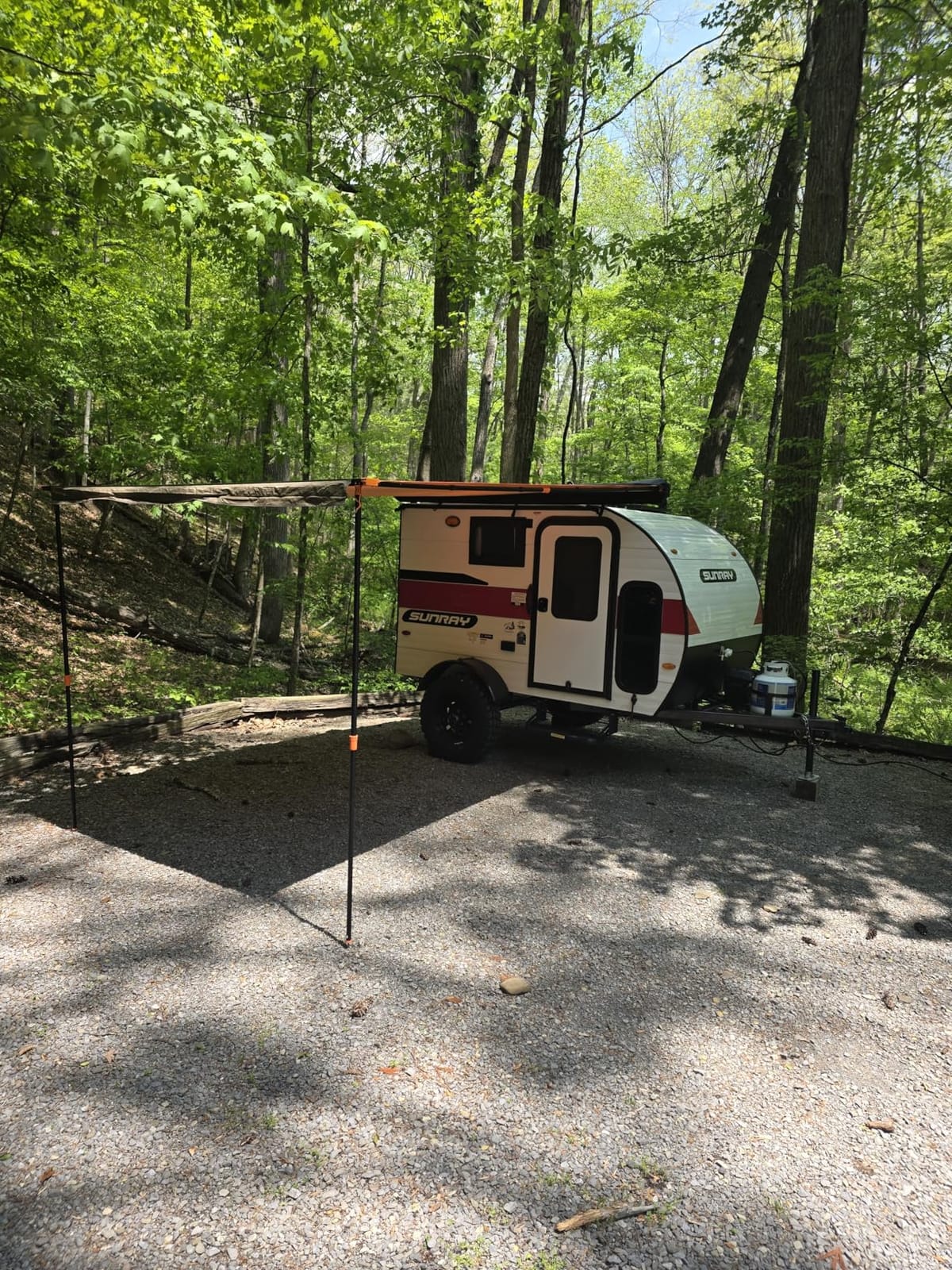 ALL-TOP Vehicle Awning 8.2'x10' Roof Rack Pull-Out Sun Shade UV50+, Weatherproof 4x4 Side Awning for Camping & Overland (Hardware Included) customer photo 1
