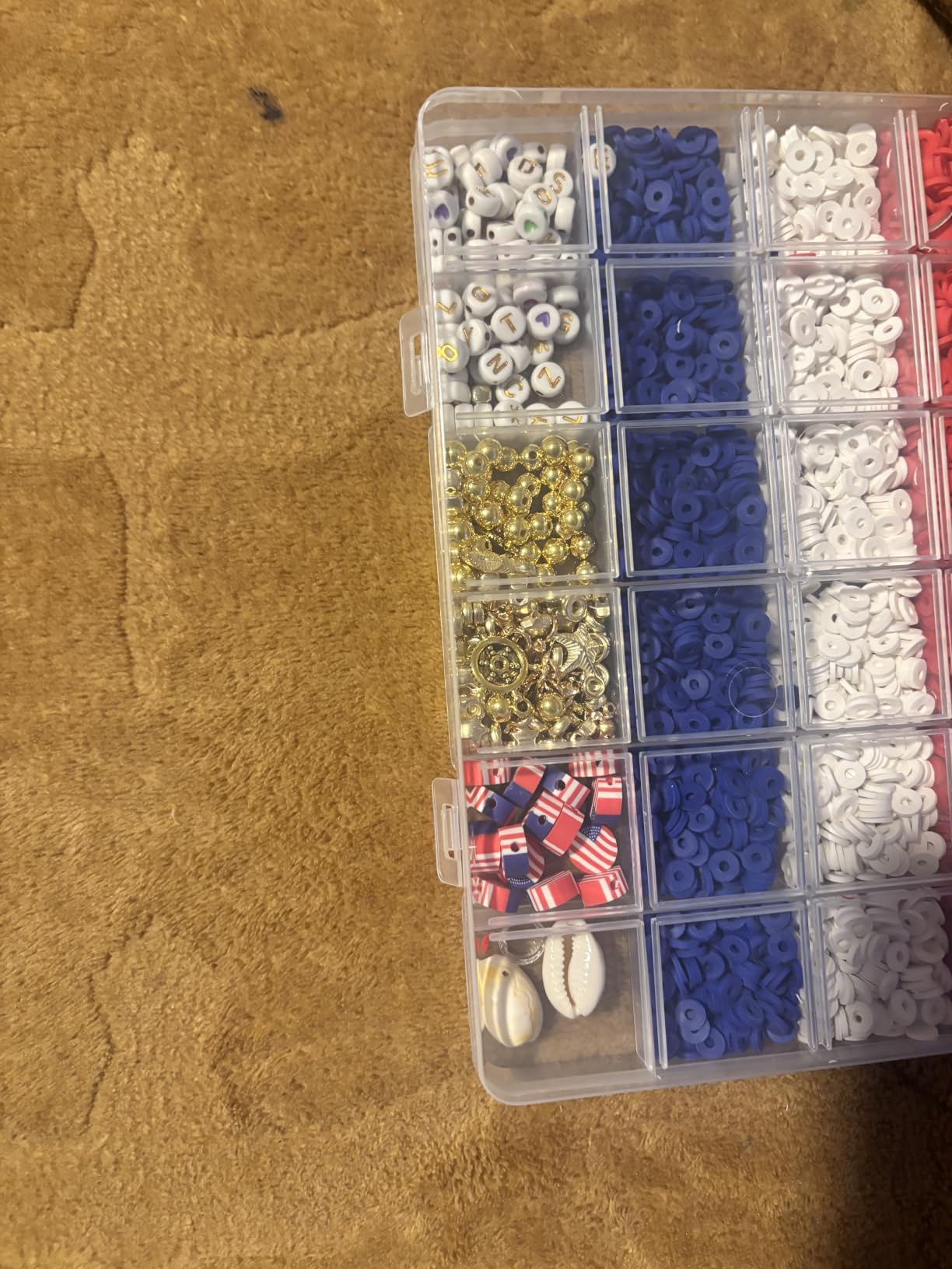 Redtwo 5100 Clay Beads Bracelet Making Kit, Flat Preppy Beads for Friendship Jewelry Making, Polymer Heishi Beads with Charms Gifts for Teen Girls Crafts for Girls Ages 8-12 customer photo 1