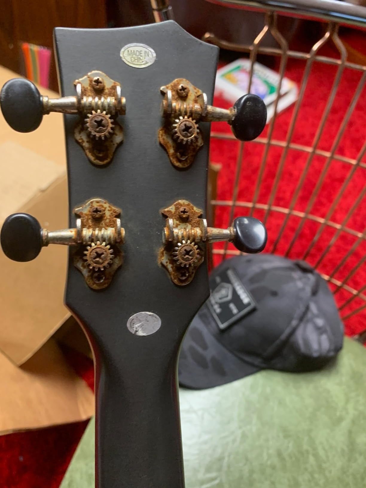 Enya NOVA U PRO 26-Inch Carbon Fiber Cutaway Tenor Ukulele, Black | Waterproof Body, Resists Humidity, Heat and Cold, Lightweight 1.65 lb, Fuller Resonance, Kit: Case, Strap, Capo, Strings customer photo 1