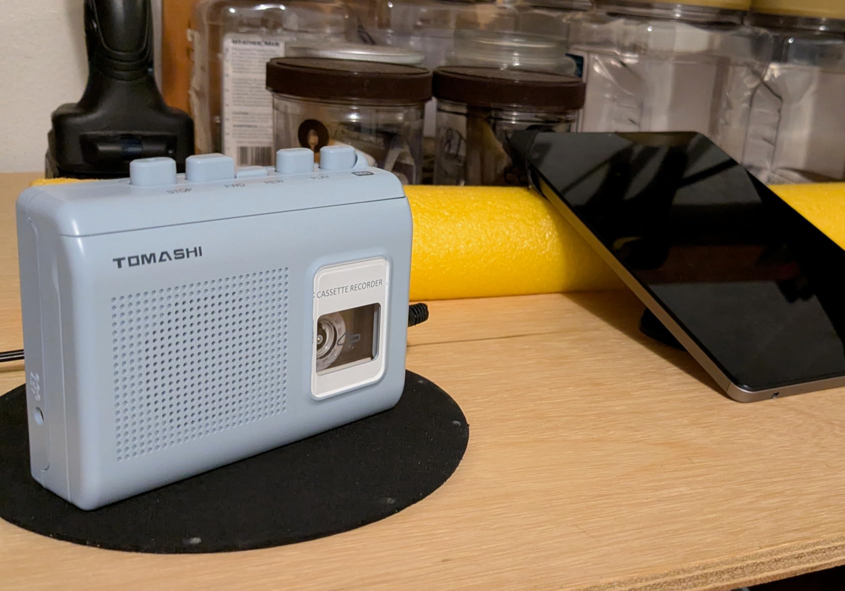 TOMASHI Portable Cassette Player Tape Recorder with Built-in Speaker, Microphone, Headphone Jack customer photo 1