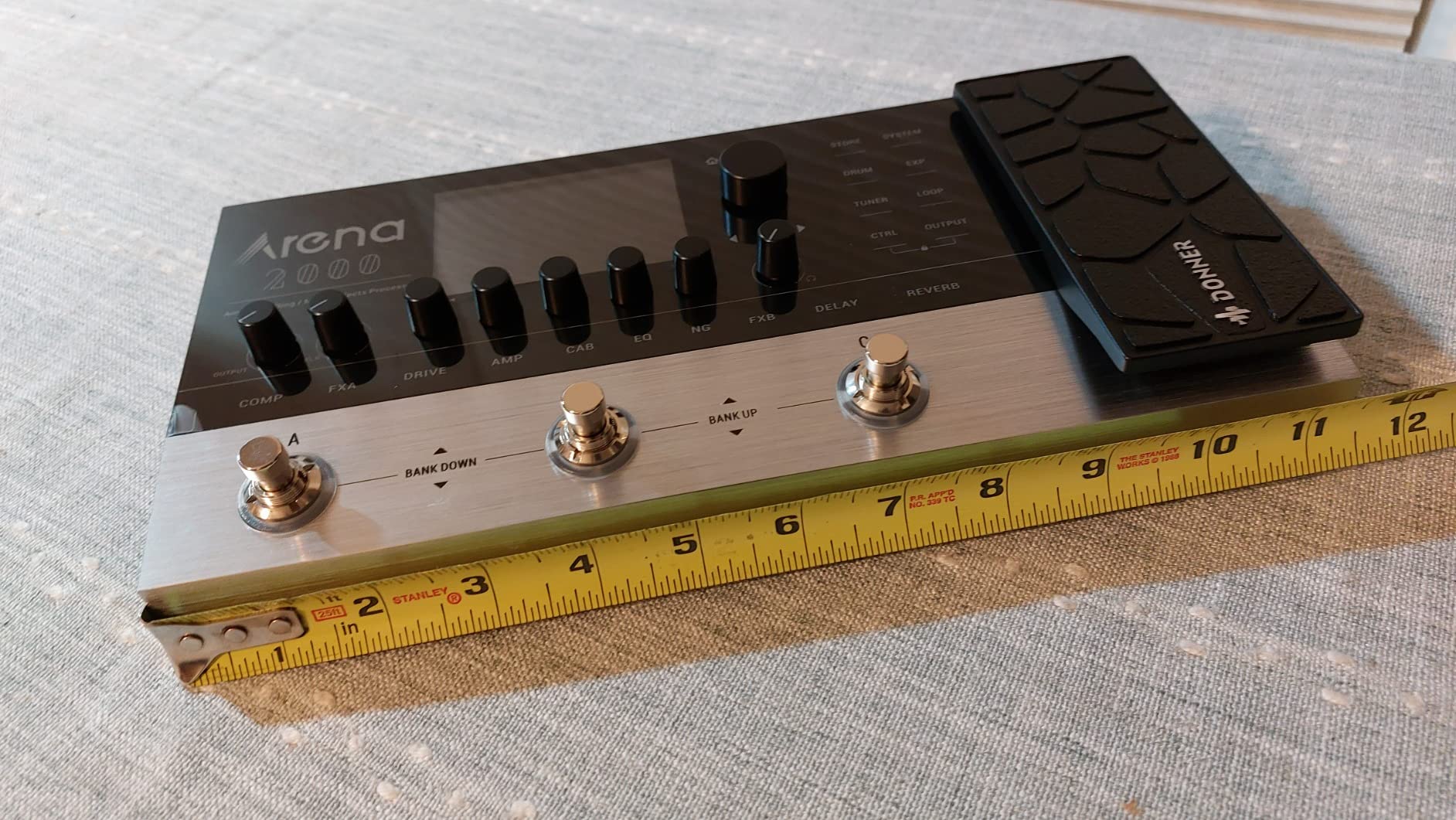 Donner Arena 2000 Guitar Multi-Effects Pedal with 278 Effects, 100 IRs, Looper, Drum Machine, Amp Modeling, XLR and MIDI Support customer photo 1