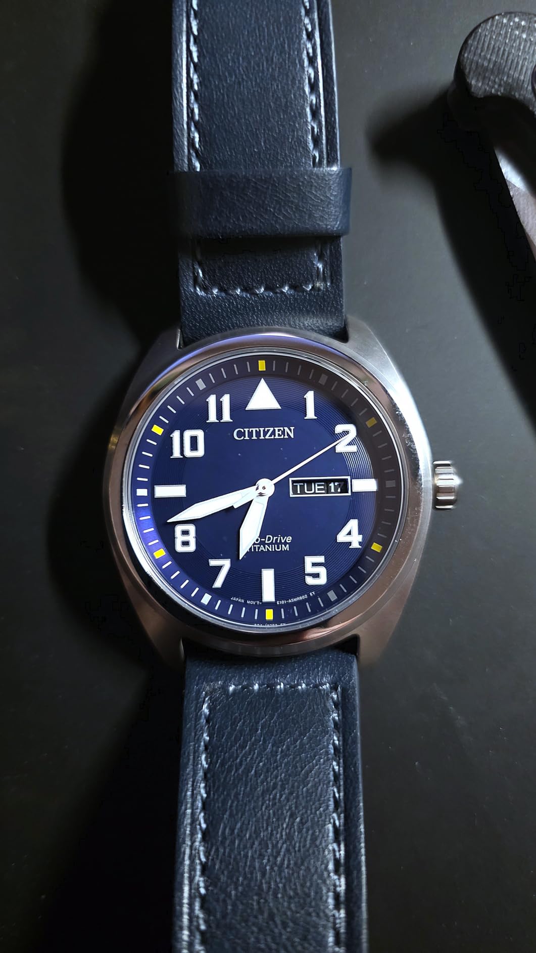 Citizen Men's Eco-Drive Weekender Garrison Field Watch in Super Titanium customer photo 2
