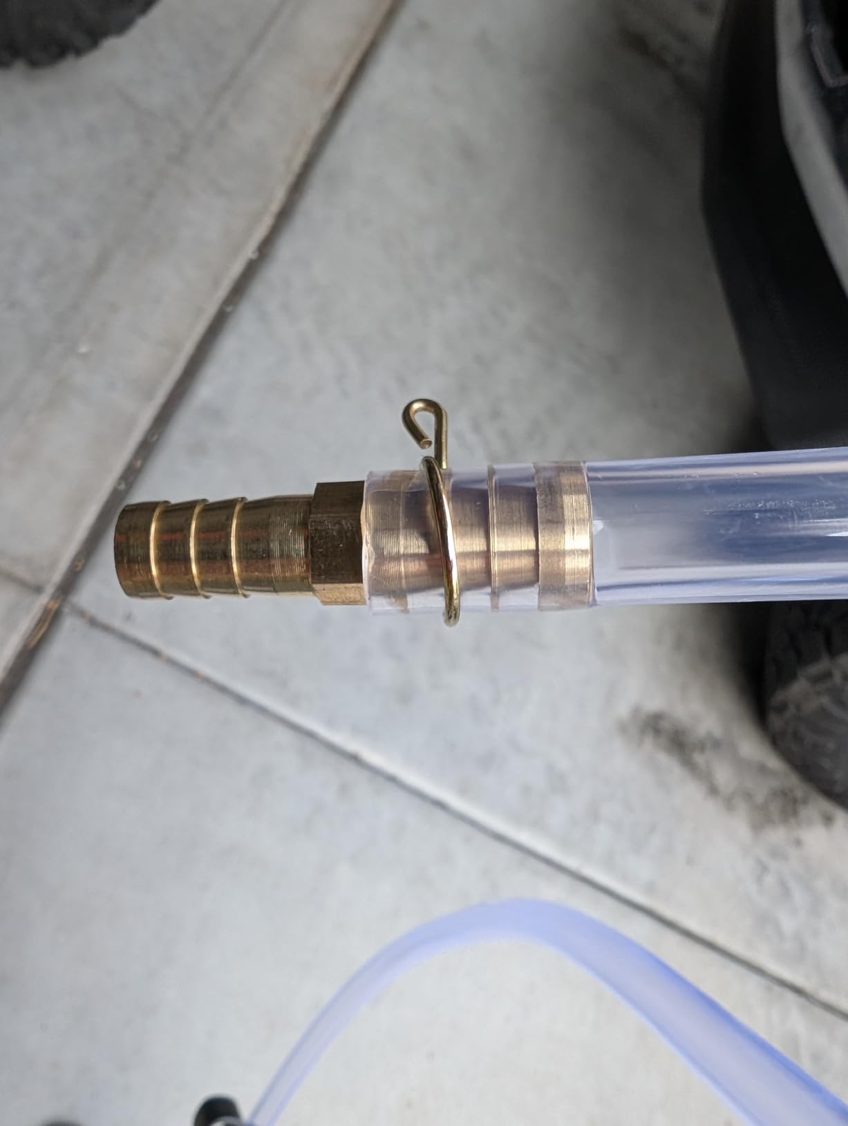 H-veenjor Gasoline Siphon Hose Pump, Hand Fuel Transfer Pump, High Flow Gas Siphon Pump for water Gasoline Oil Petrol Diesel, Manual Fuel Pump with 2 Premium PVC Hoses customer photo 1
