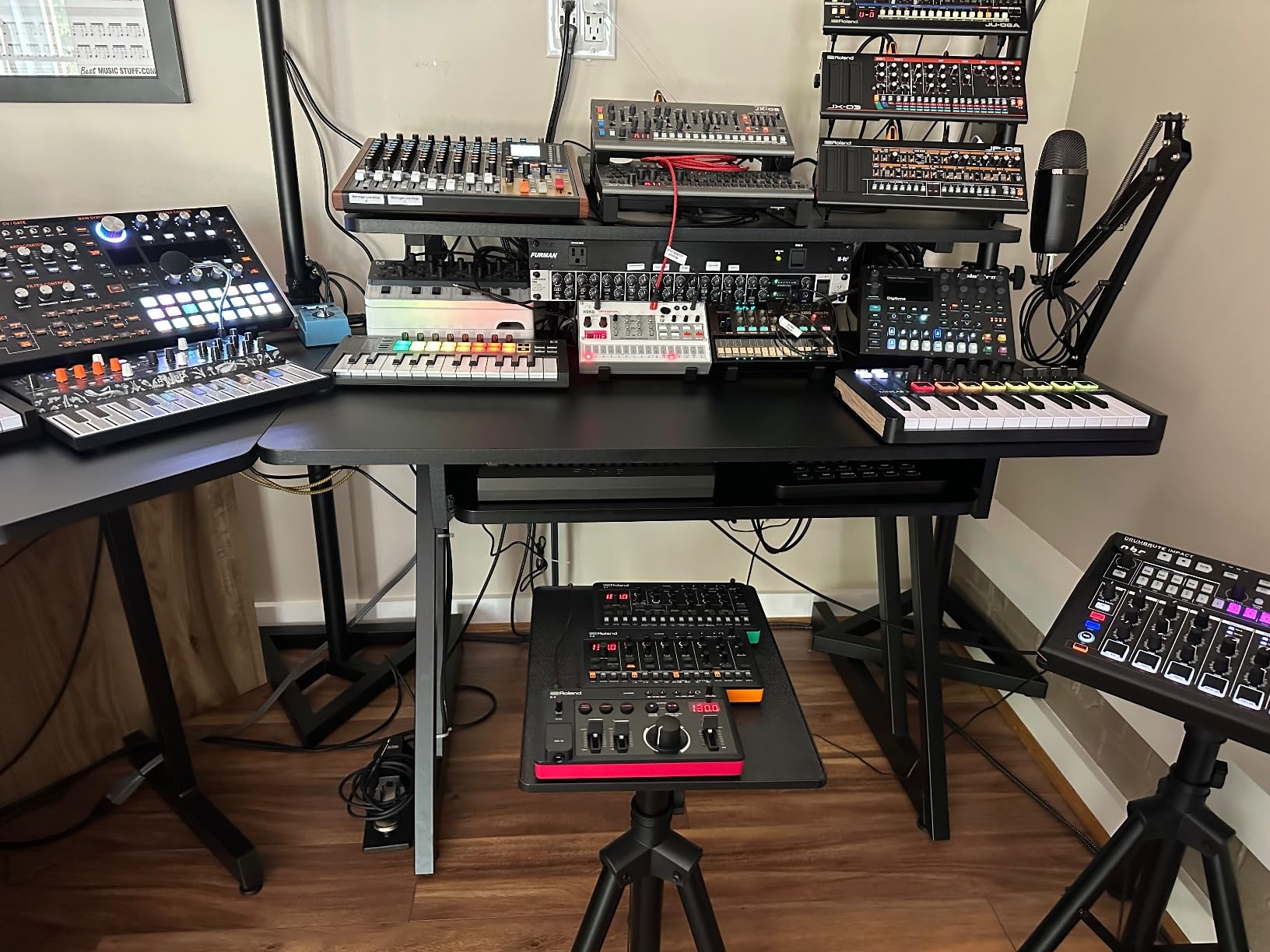 Roland AIRA Compact T-8 Beat Machine customer photo 1
