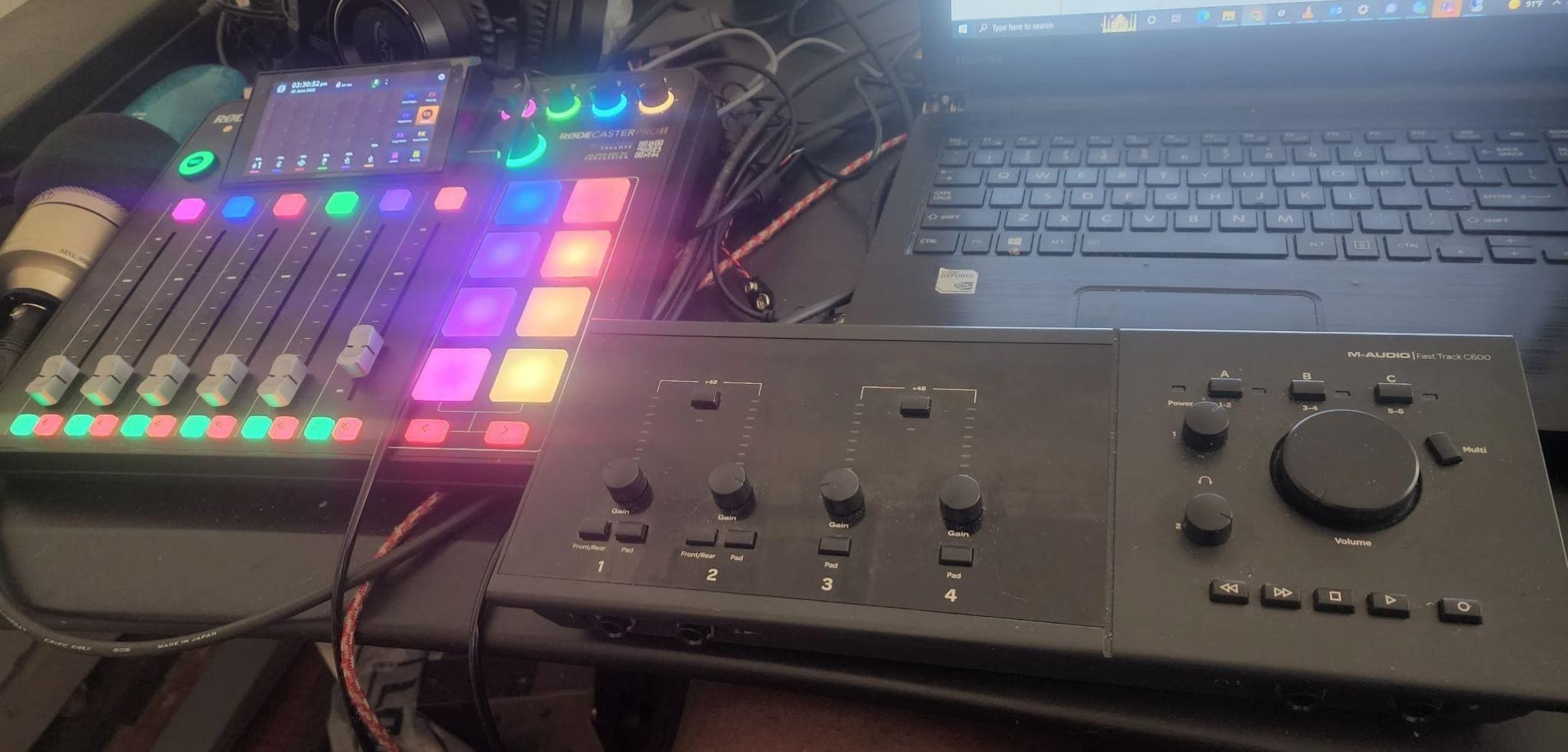 RØDE RØDECaster Pro II All-in-One Production Solution for Podcasting, Streaming, Music Production customer photo 2