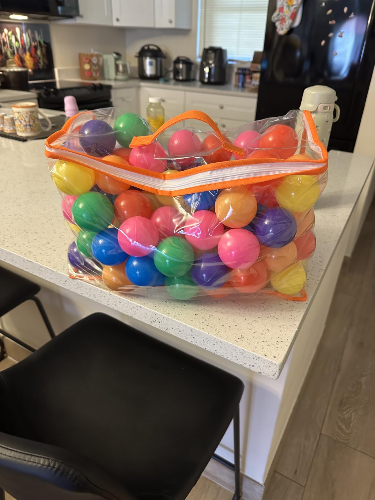Vanland Ball Pit Balls, Plastic Playpen Toys for Babies Toddlers and Kids | Multicolored, Phthalate Free, BPA Free, Crush Proof Plastic, Reusable with Storage Bag, Suitable for Tents, pools and Party customer photo 2
