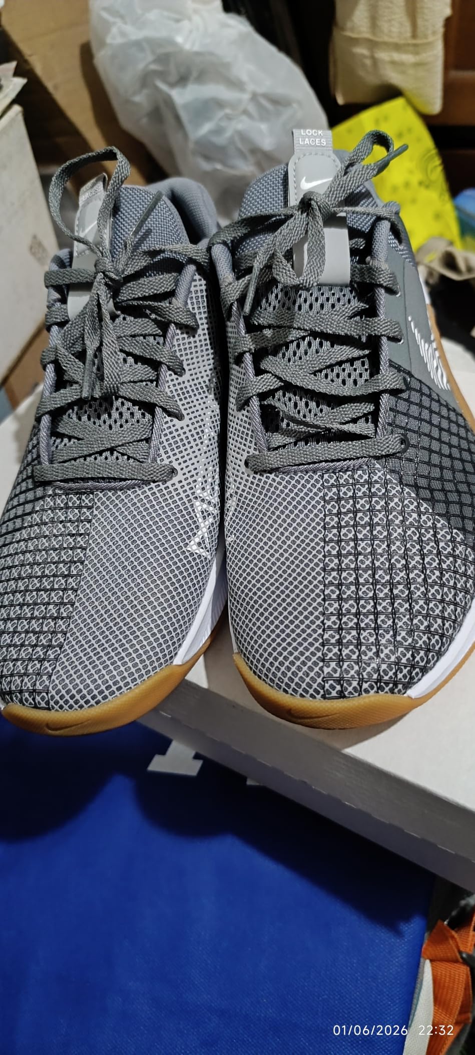 Nike Men's Metcon 8 Sneakers customer photo 2