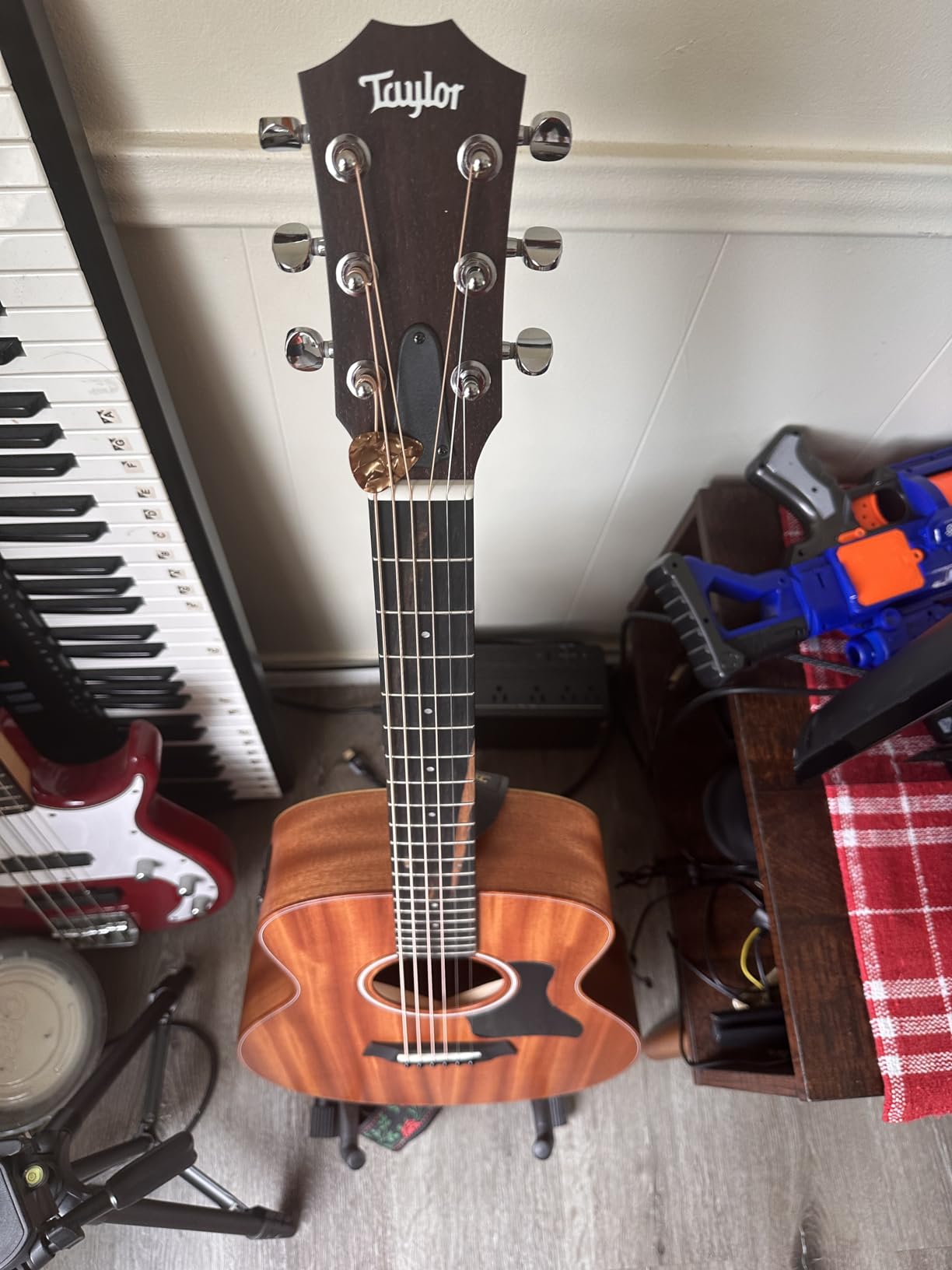 Taylor GS Mini-e Mahogany Acoustic-electric Guitar - Natural customer photo 1